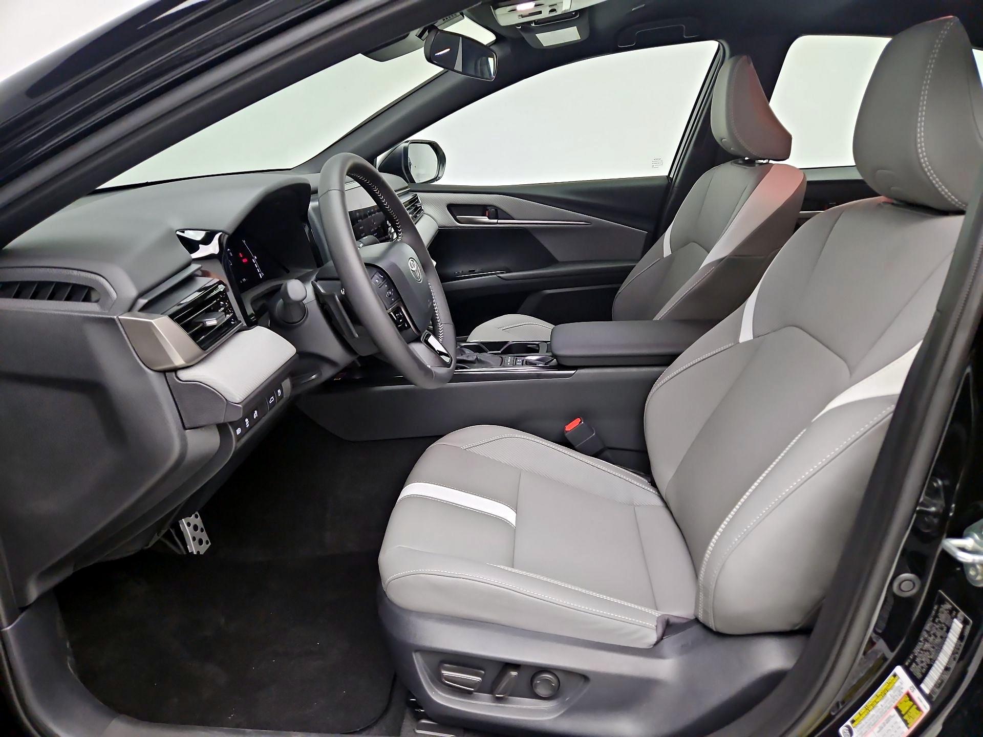 Thumbnail: 2026 Toyota Camry - 11