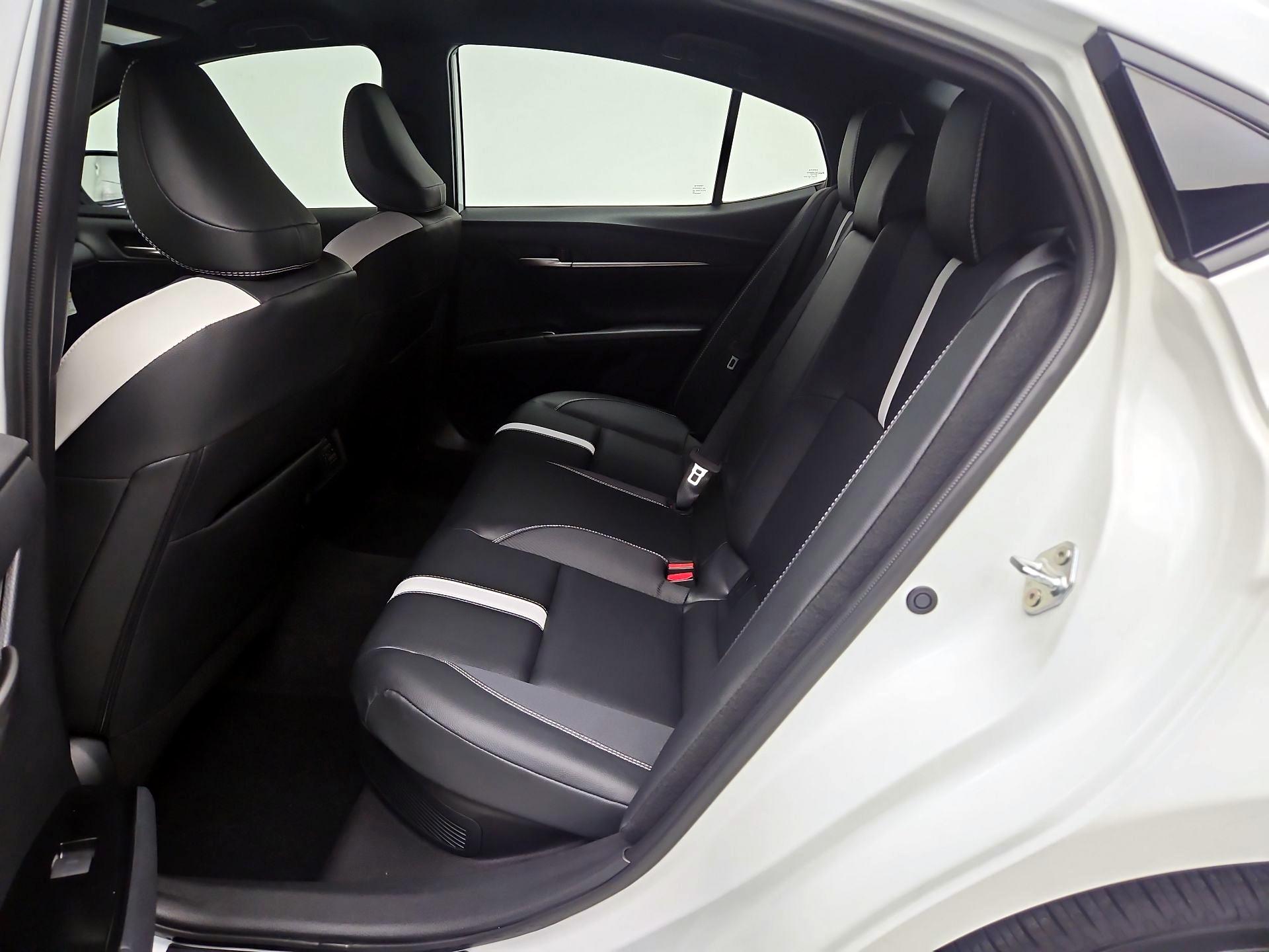 Thumbnail: 2026 Toyota Camry - 19