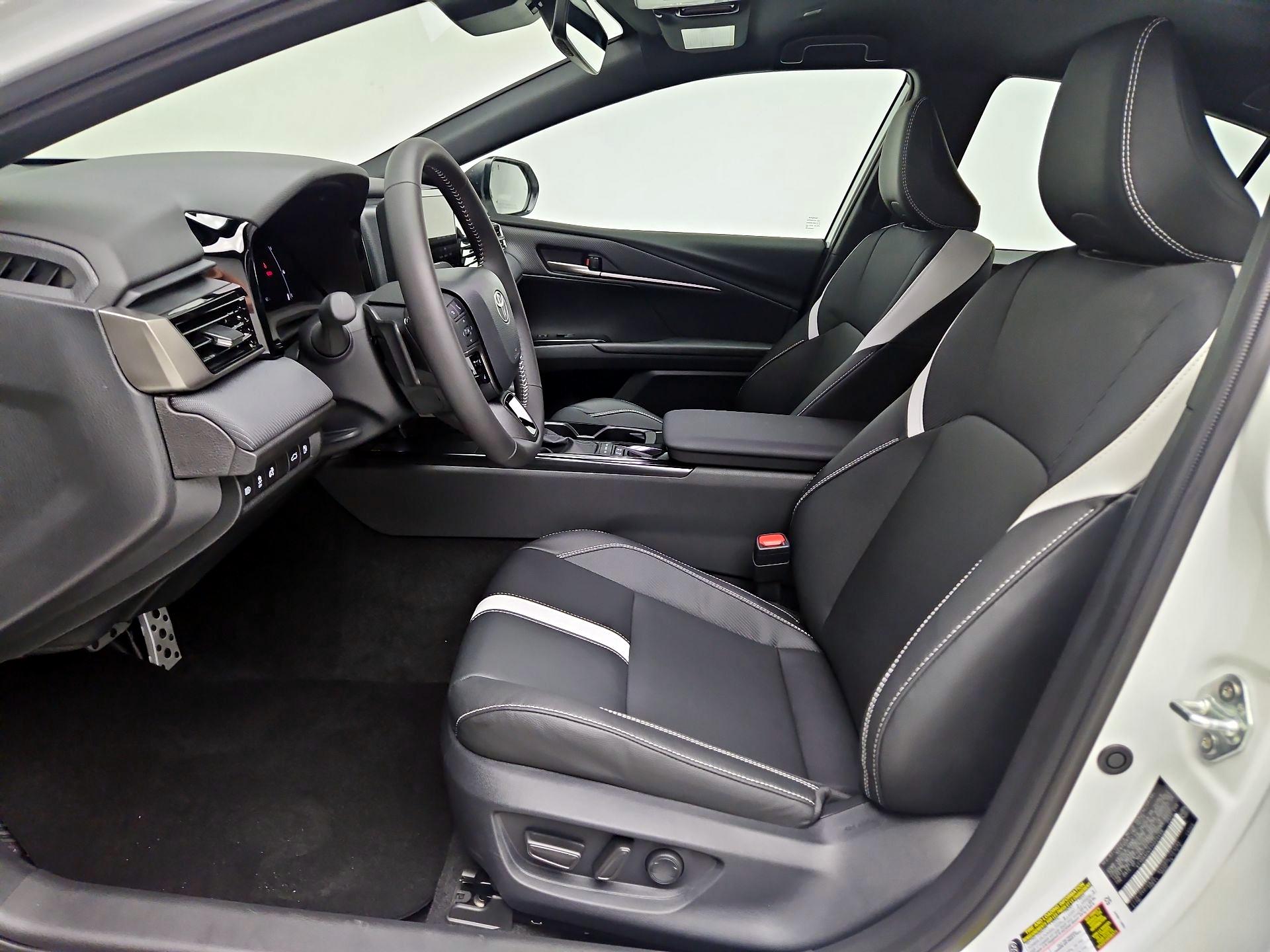 Thumbnail: 2026 Toyota Camry - 11