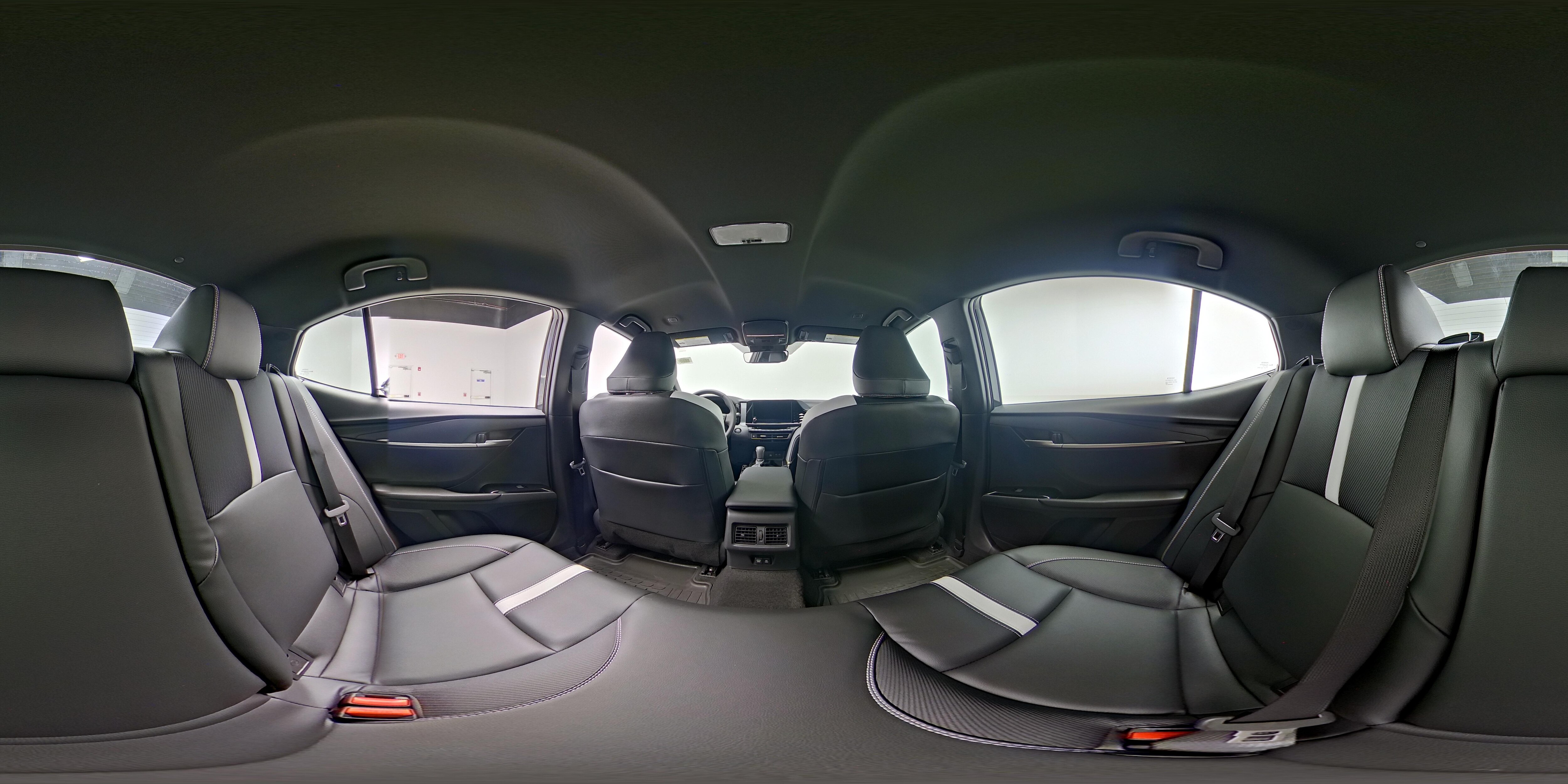 2026 Toyota Camry SE - Photo 25