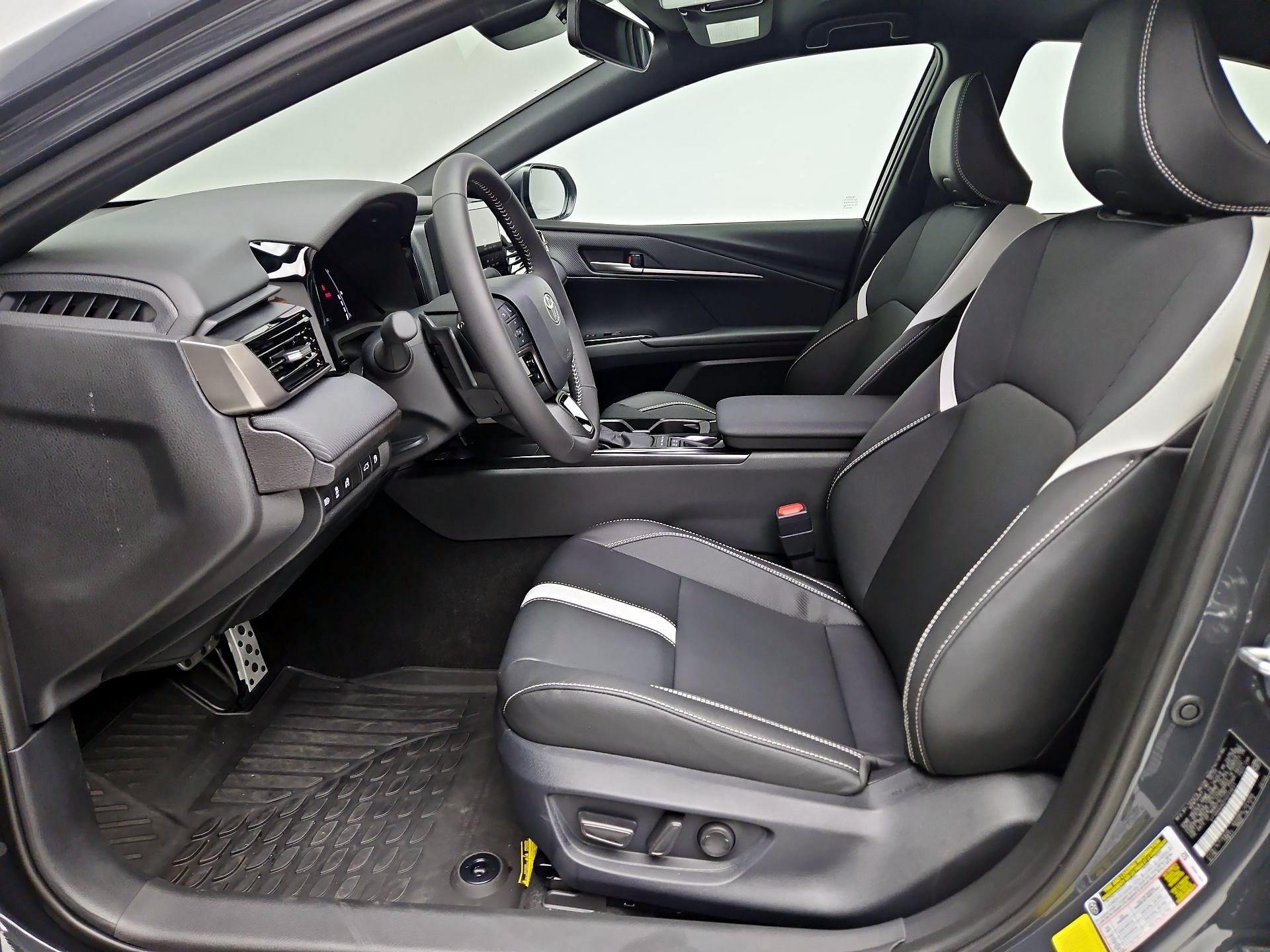 Thumbnail: 2026 Toyota Camry - 11