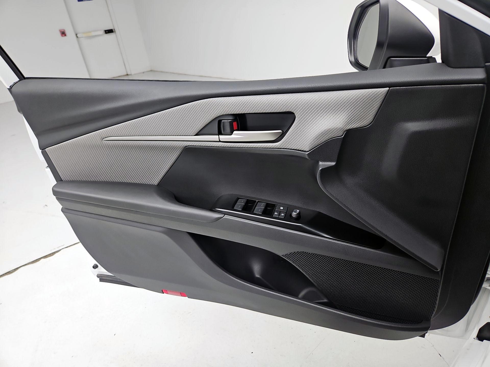 Thumbnail: 2026 Toyota Camry - 12