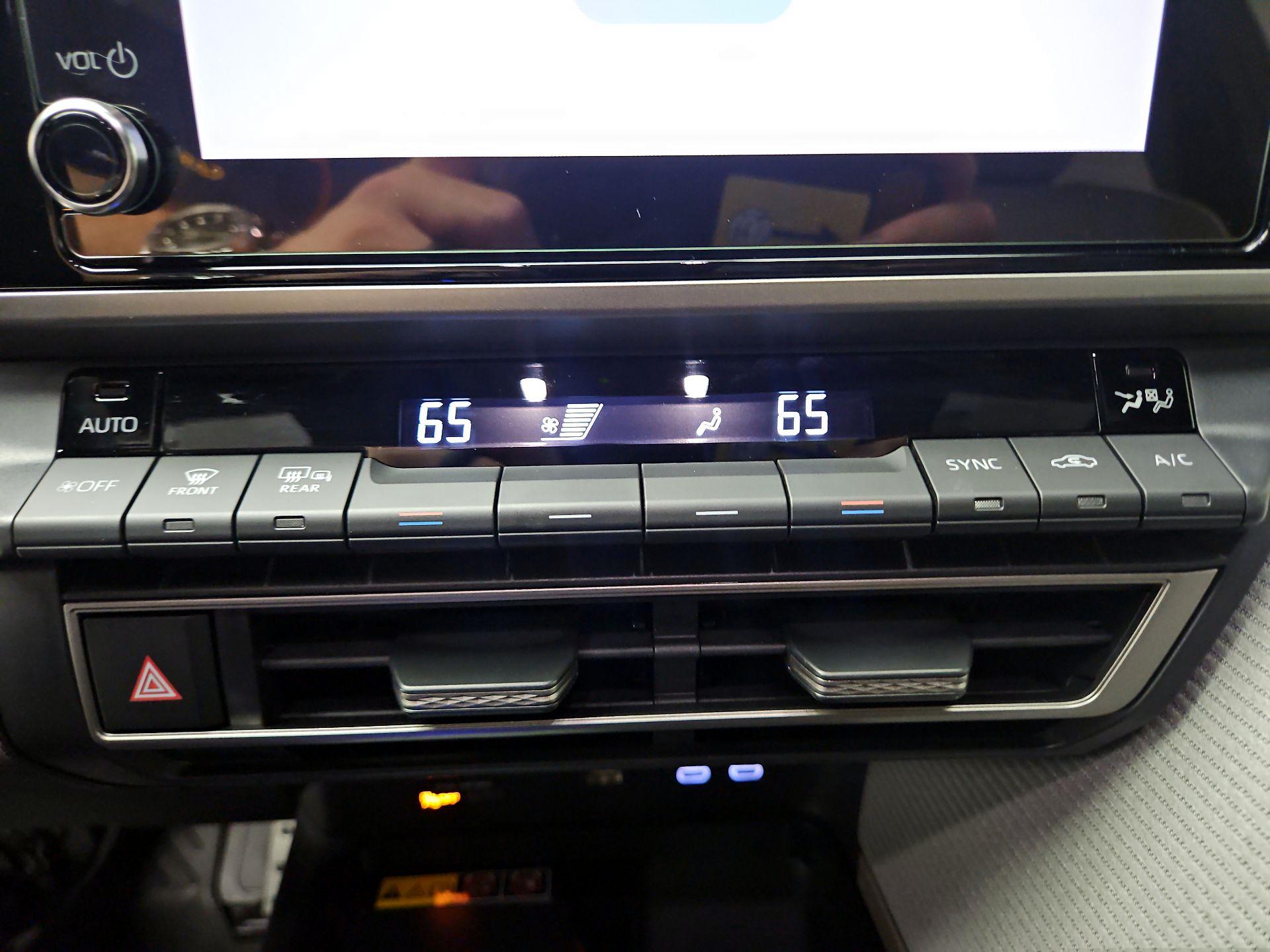 Thumbnail: 2026 Toyota Camry - 16
