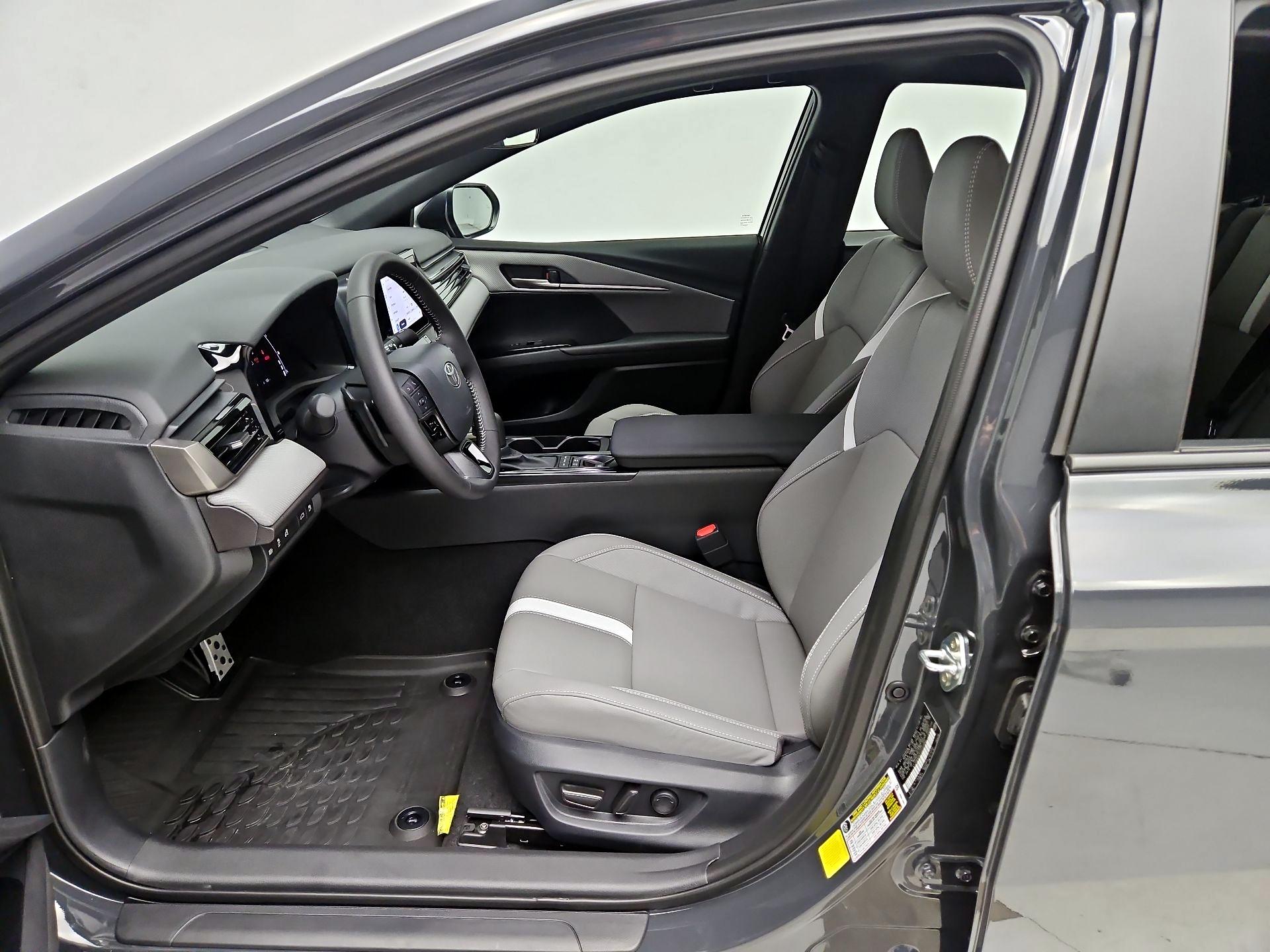 Thumbnail: 2026 Toyota Camry - 11