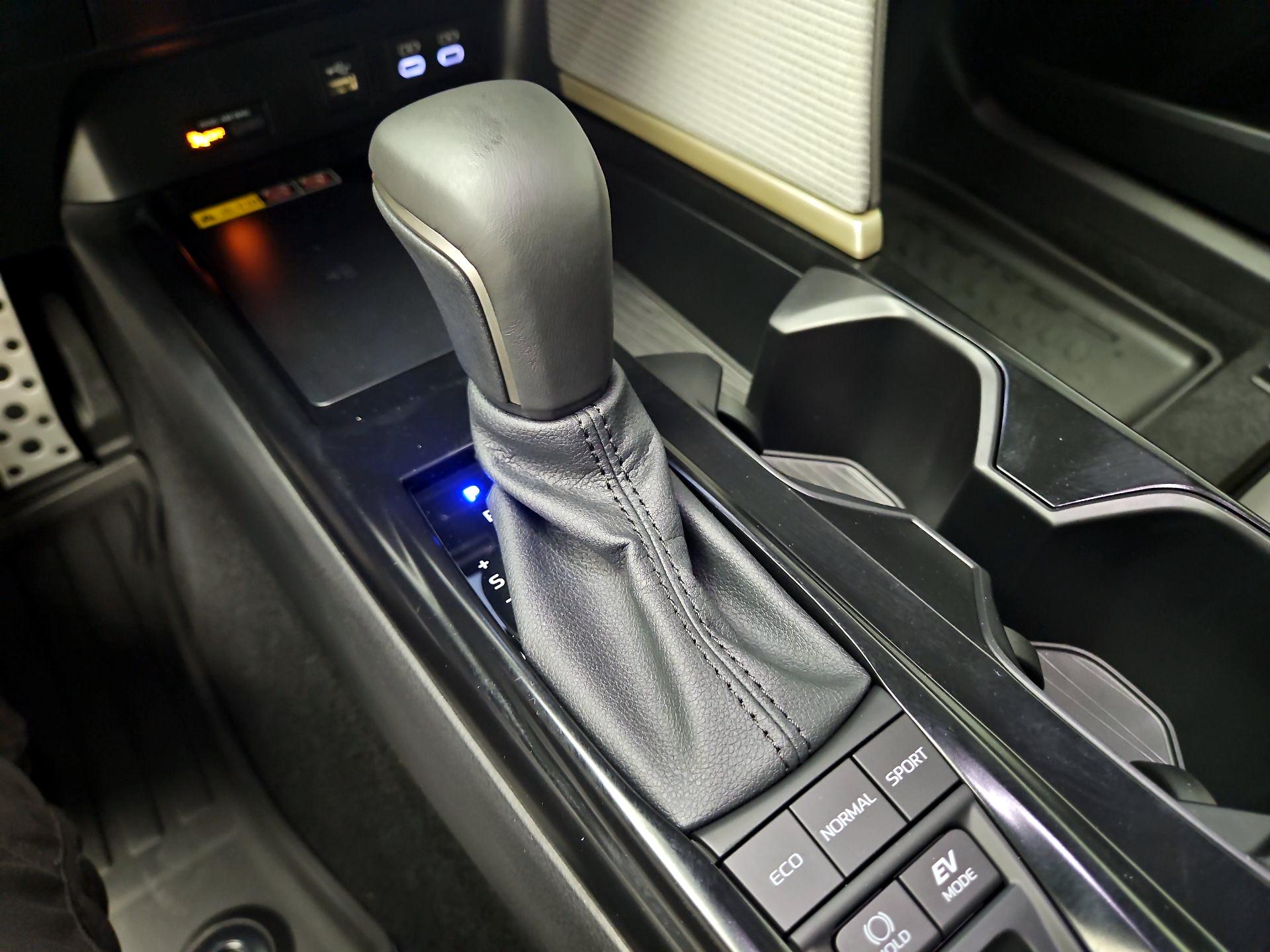 Thumbnail: 2026 Toyota Camry - 17