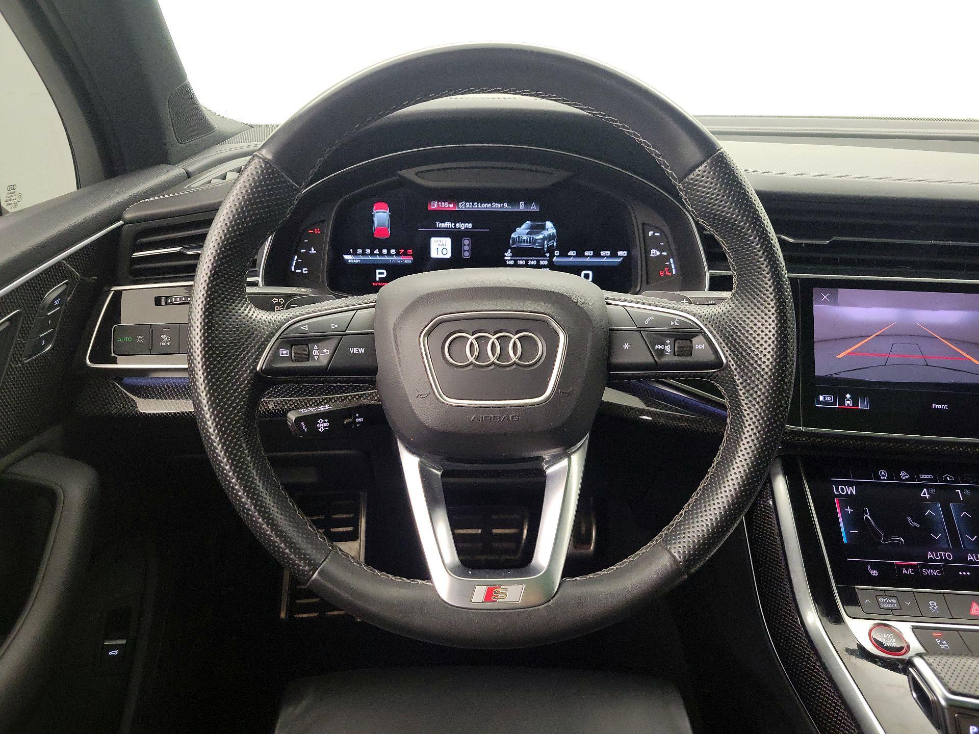 Thumbnail: 2021 Audi SQ7 - 10