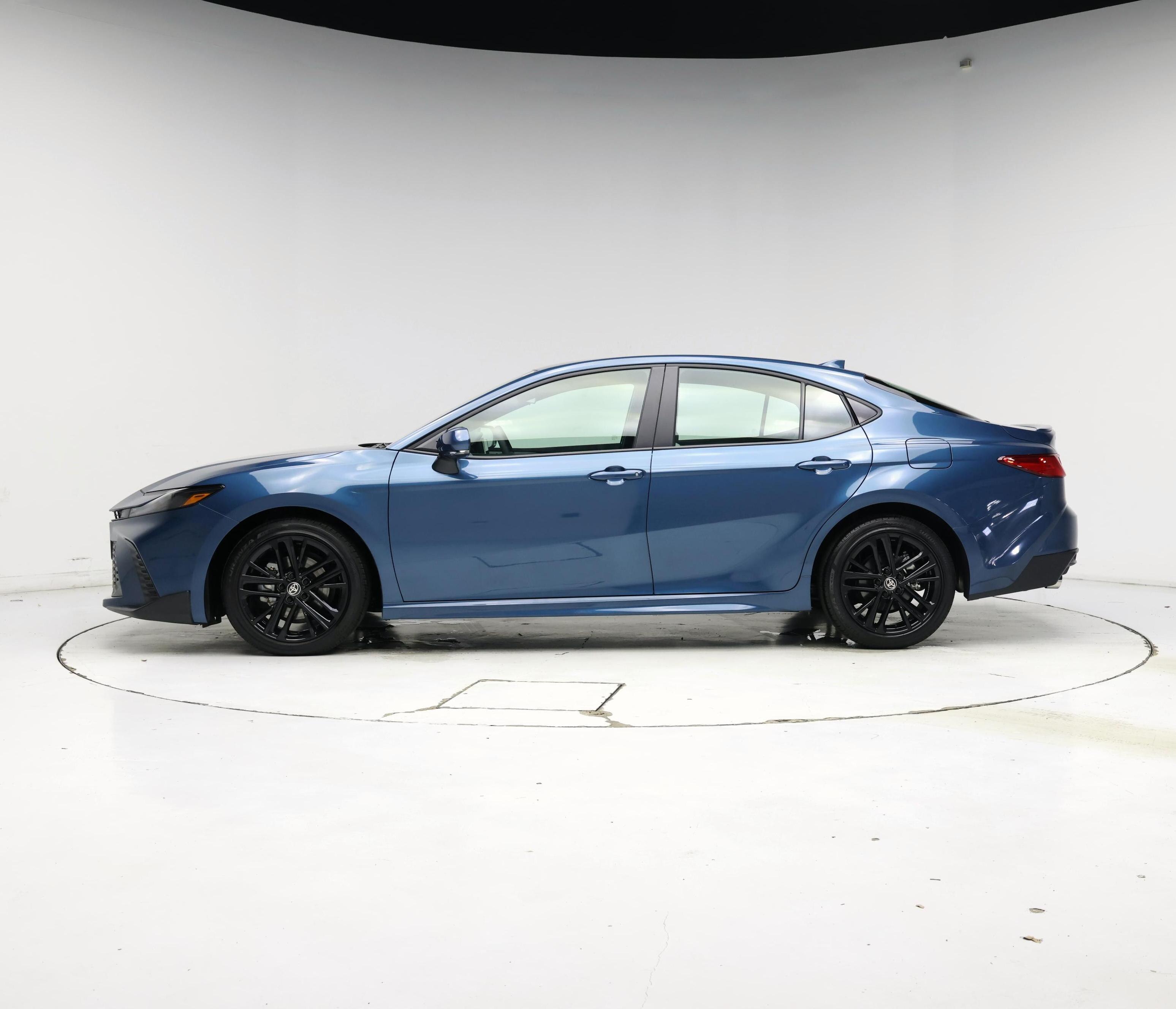 Thumbnail: 2026 Toyota Camry - 3