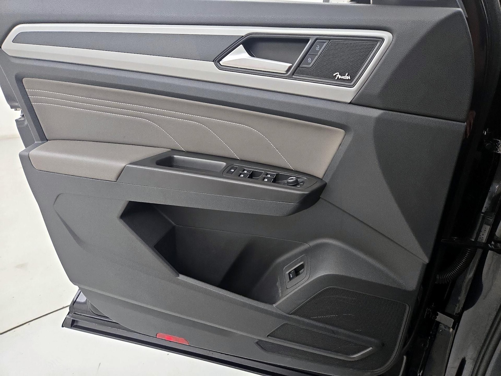 2023 Volkswagen Atlas Cross Sport SEL Premium R-Line - Photo 13