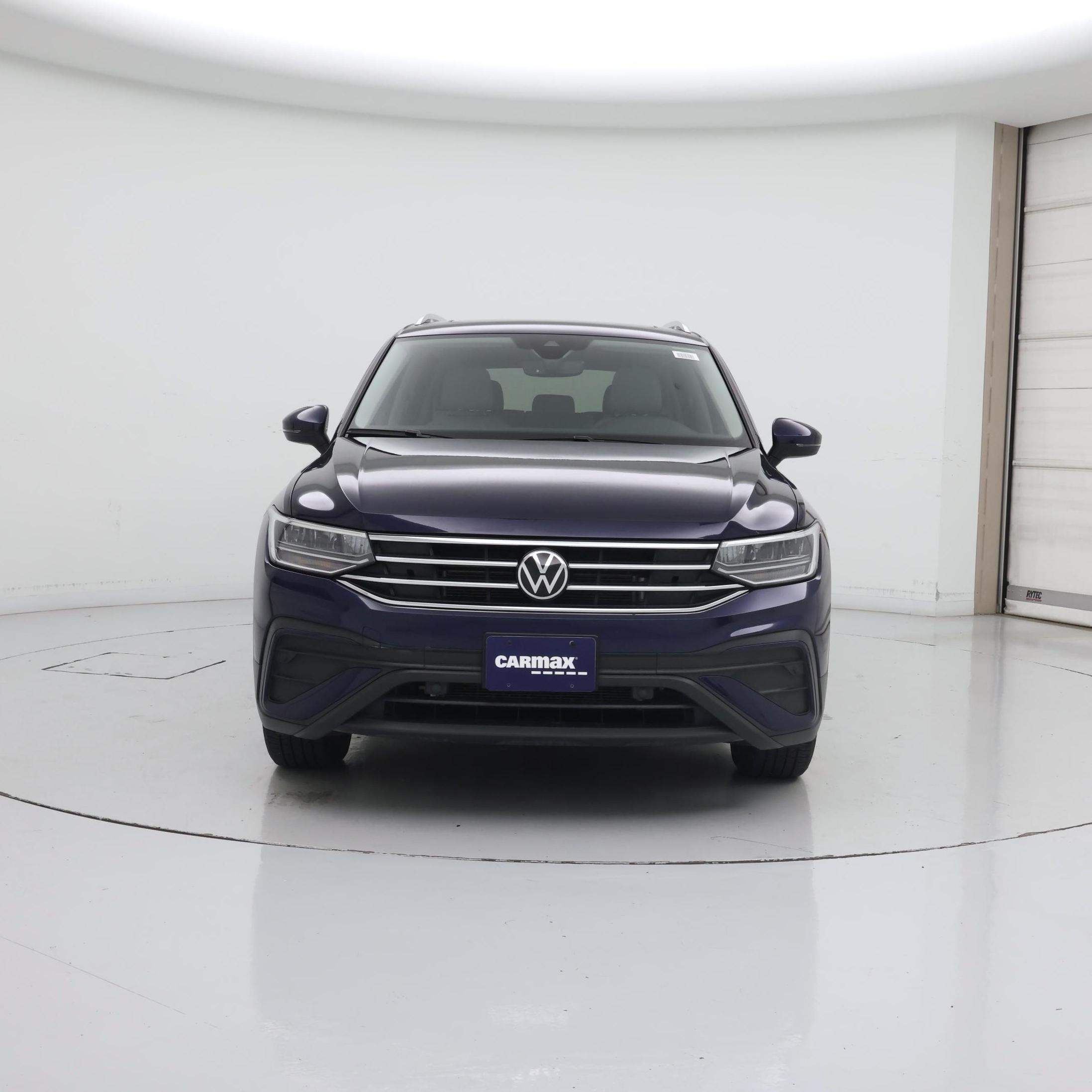 Thumbnail: 2023 Volkswagen Tiguan - 5