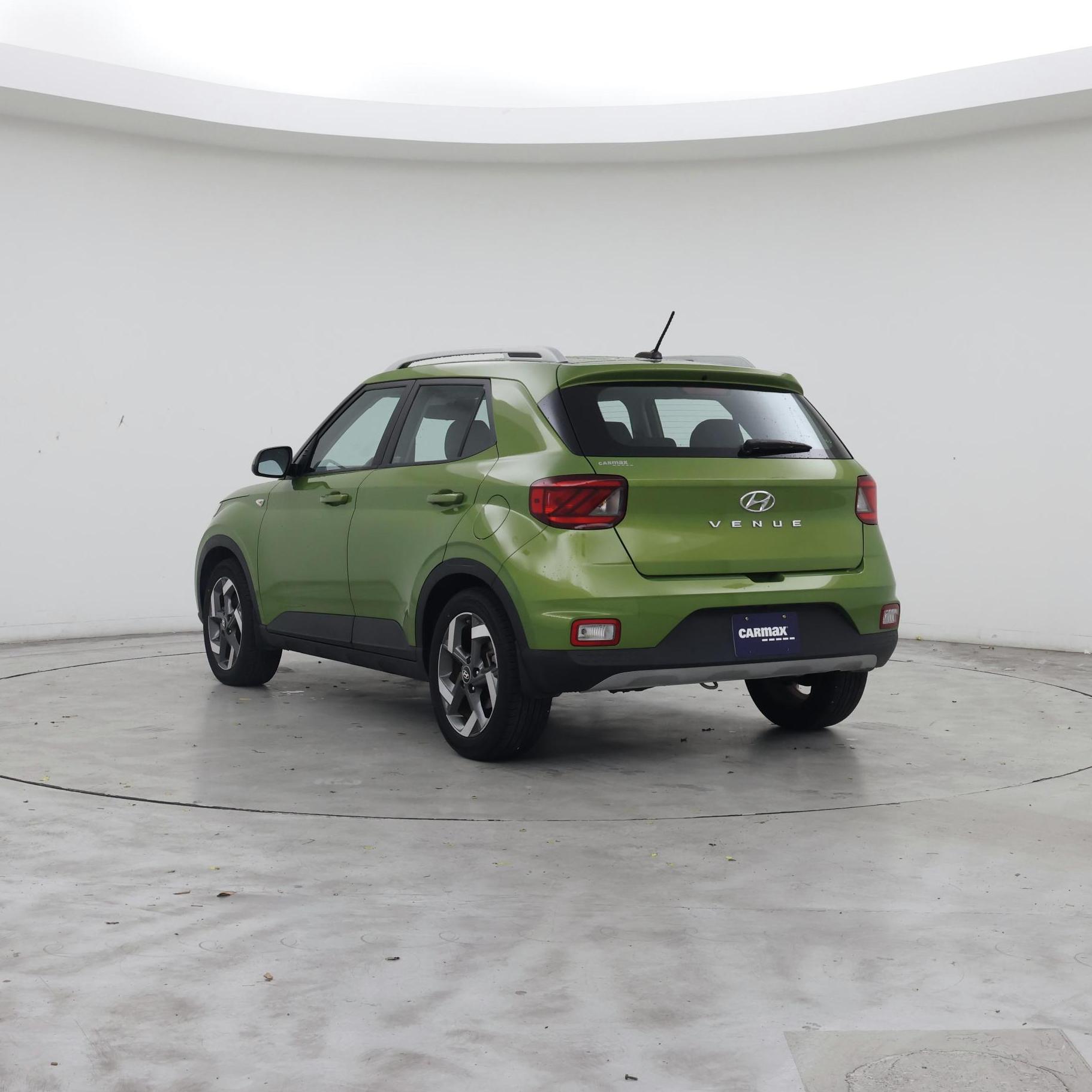 Thumbnail: 2023 Hyundai Venue - 2
