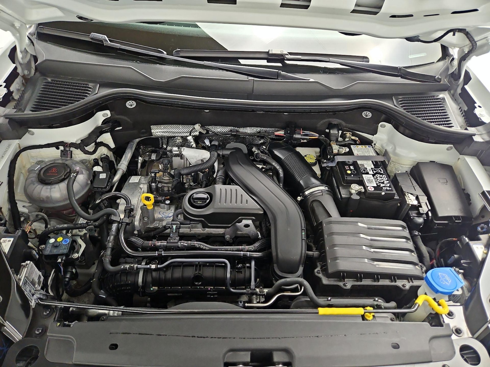 2025 Volkswagen Taos S - Photo 22