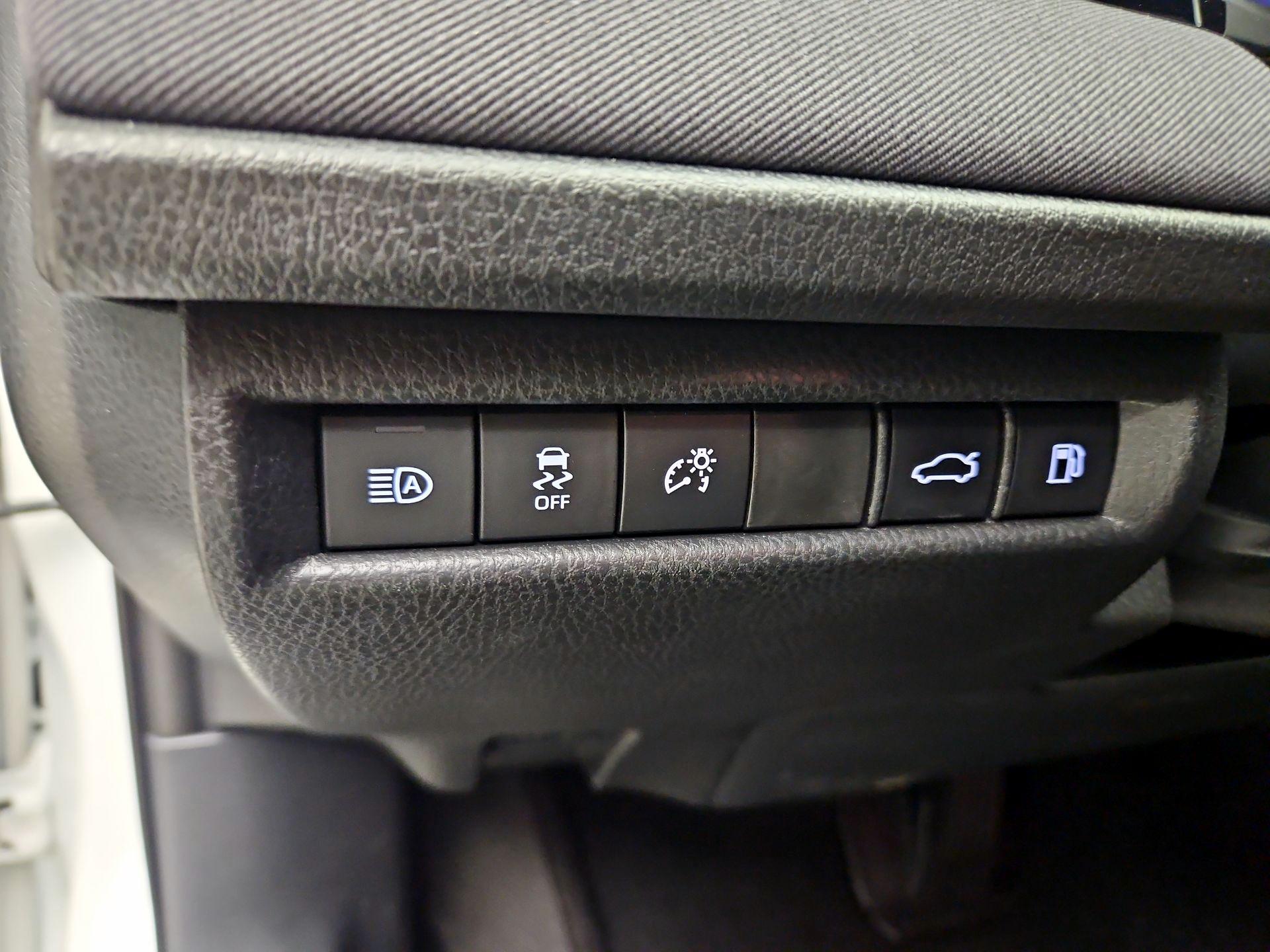 Thumbnail: 2026 Toyota Camry - 13
