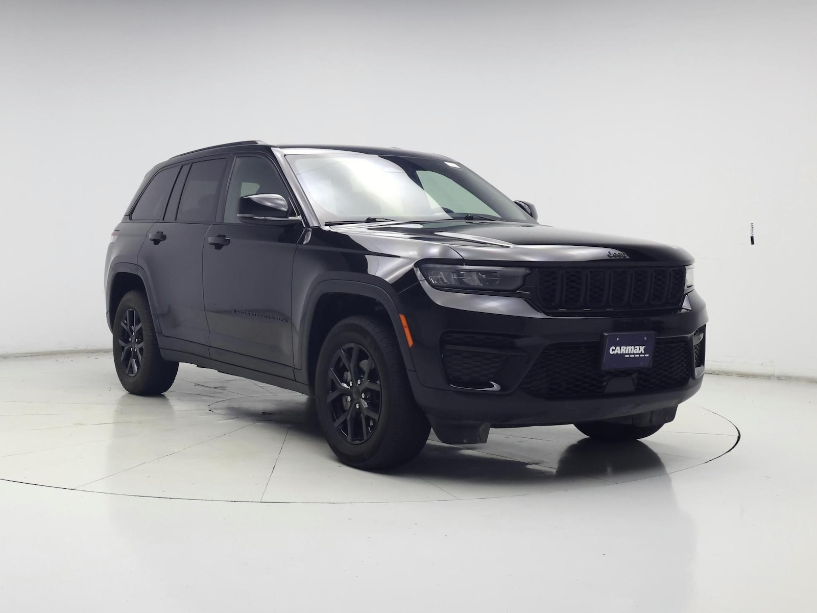2025 Jeep Grand Cherokee Altitude, photo 2