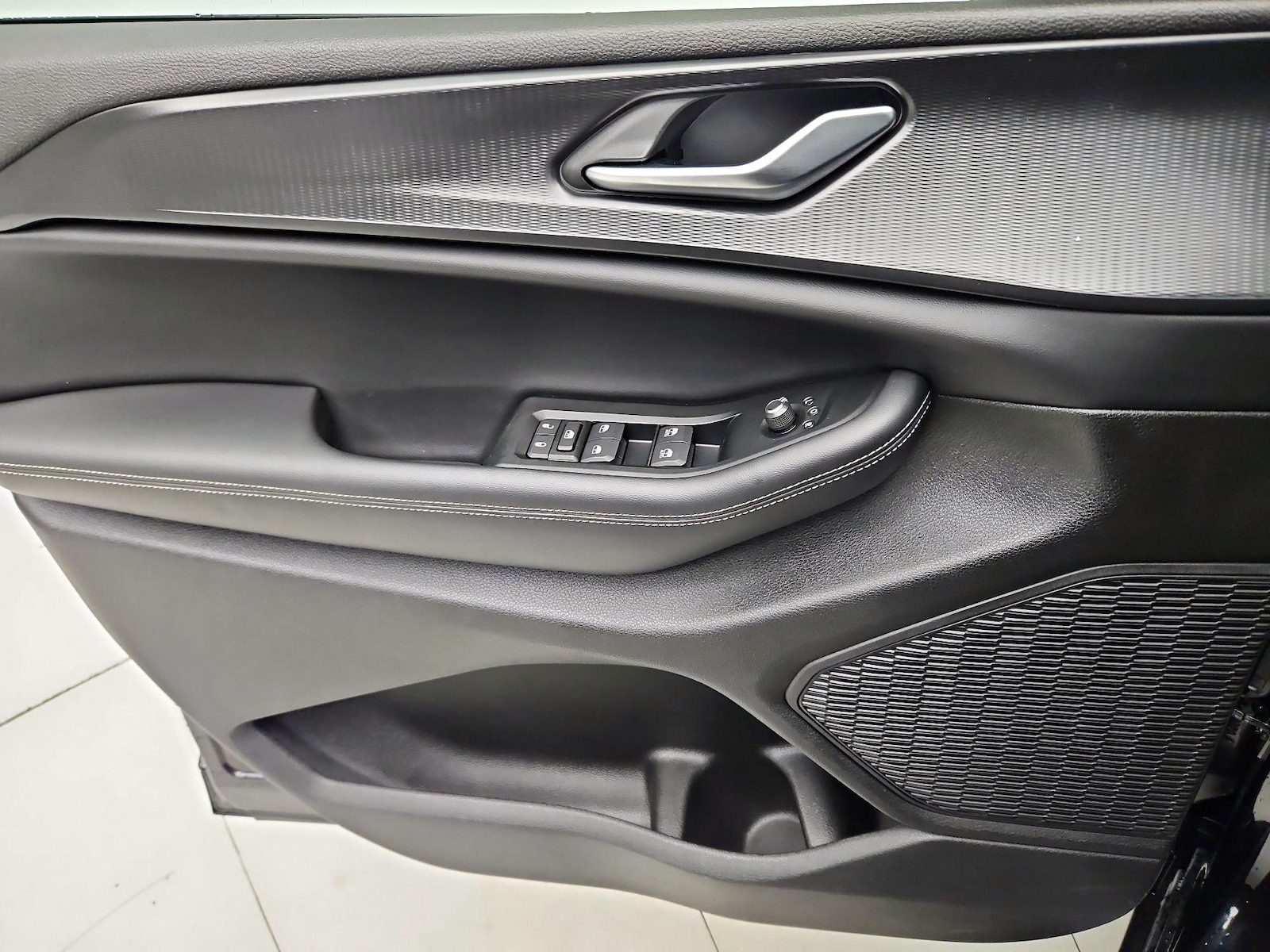 2025 Jeep Grand Cherokee Altitude - Photo 13