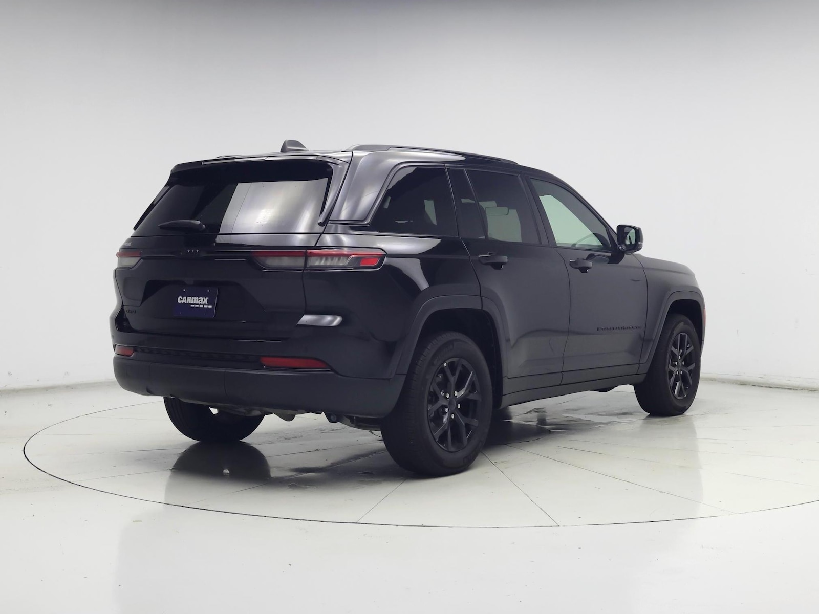 2025 Jeep Grand Cherokee Altitude - Photo 9