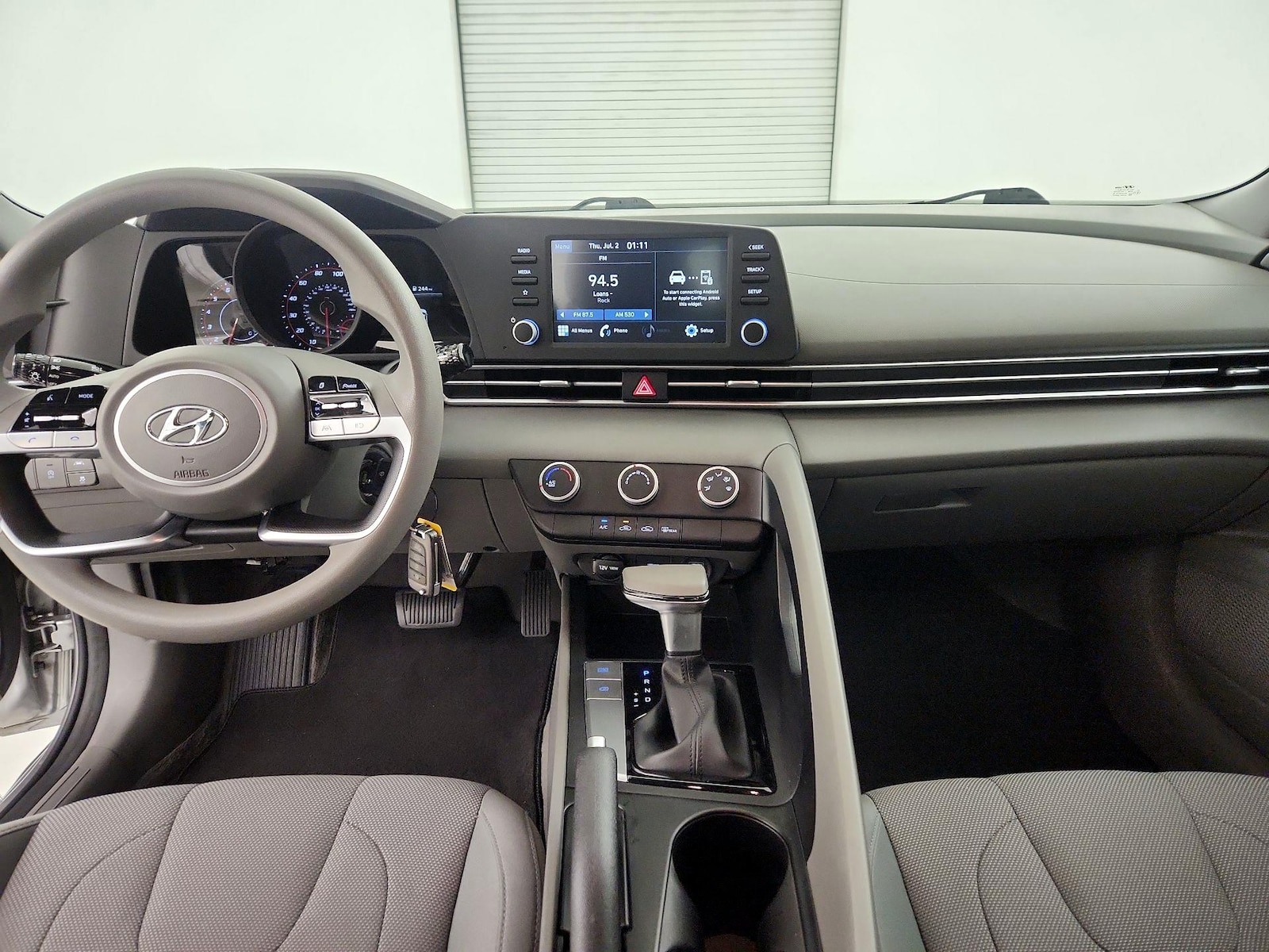 2021 Hyundai Elantra SE - Photo 10