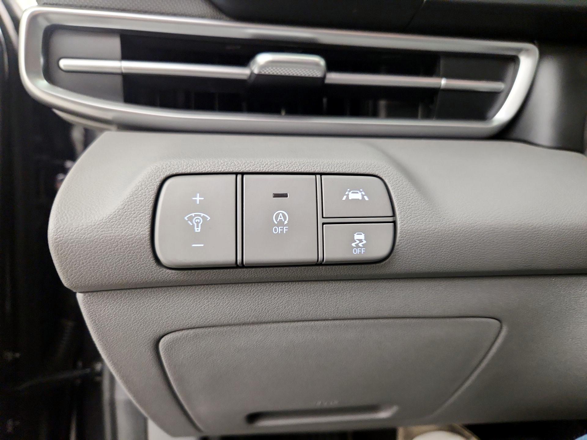 Thumbnail: 2021 Hyundai Elantra - 13