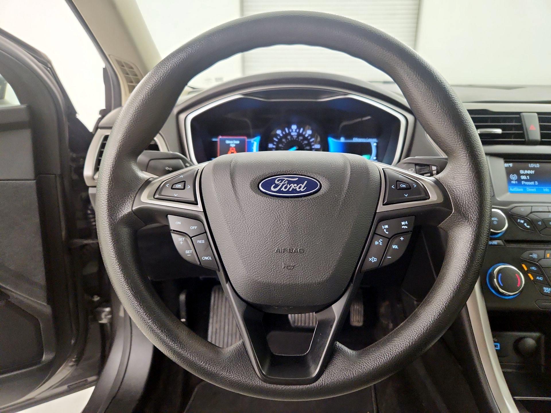 Thumbnail: 2018 Ford Fusion - 10