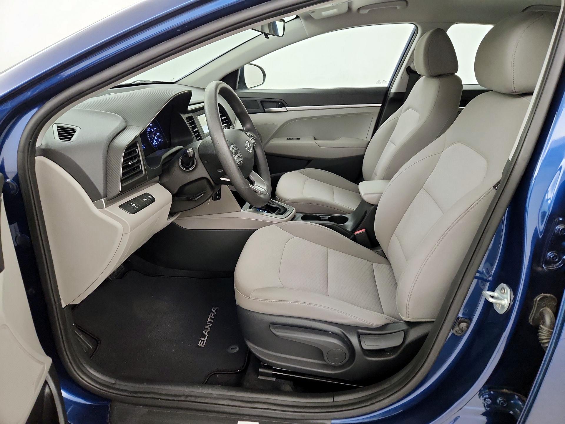 Thumbnail: 2020 Hyundai Elantra - 11