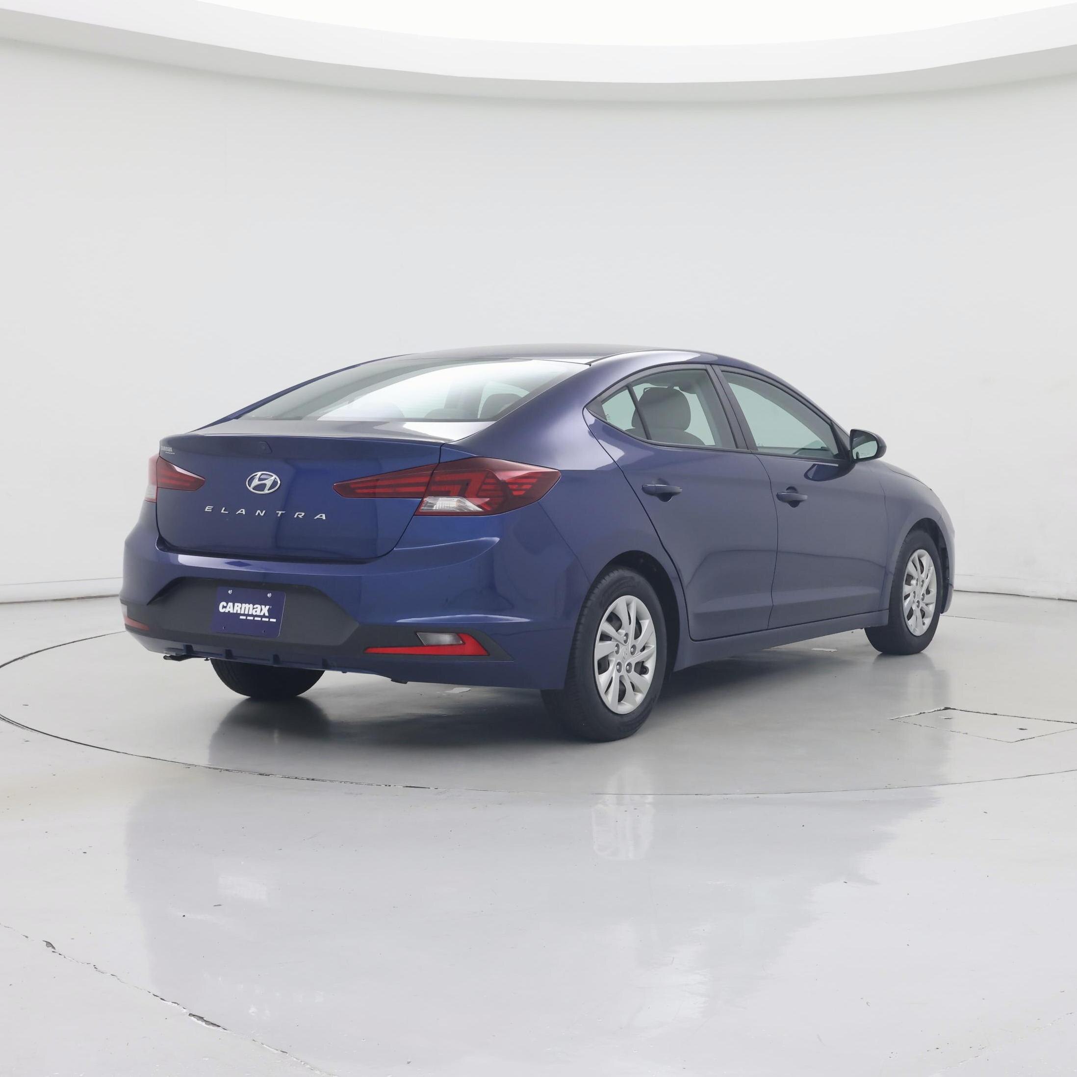 Thumbnail: 2020 Hyundai Elantra - 8