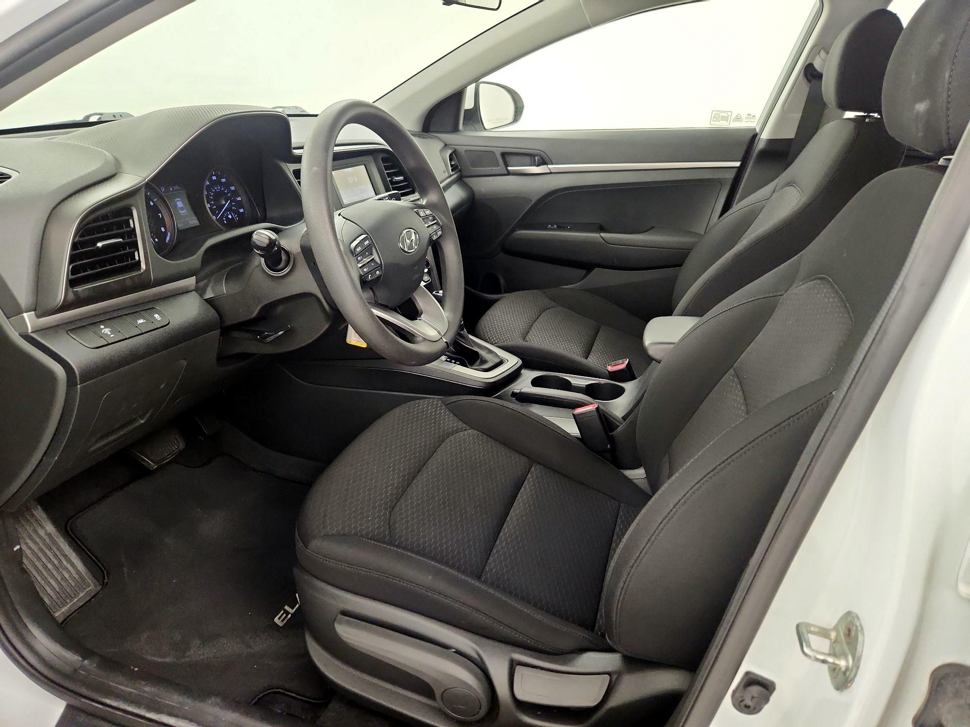Thumbnail: 2020 Hyundai Elantra - 11