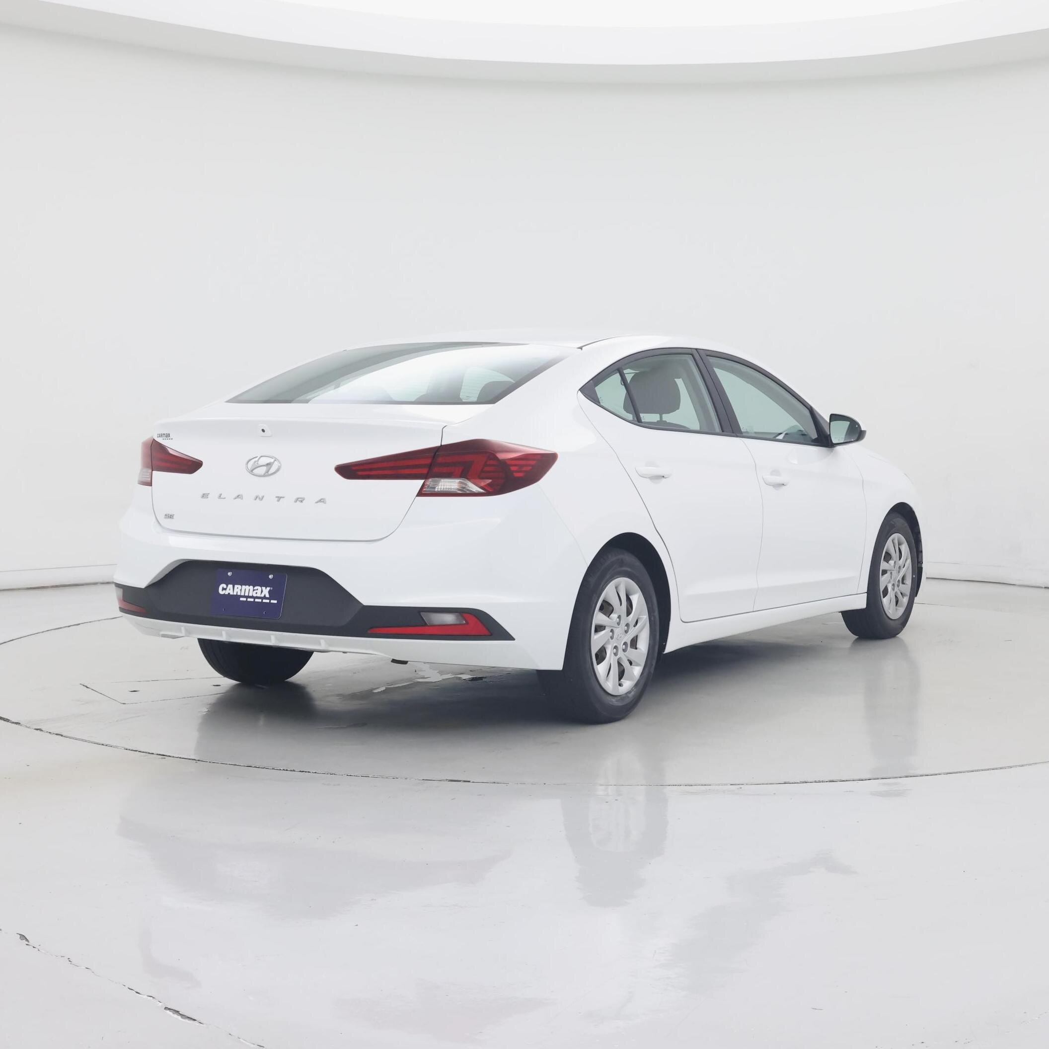 Thumbnail: 2020 Hyundai Elantra - 8
