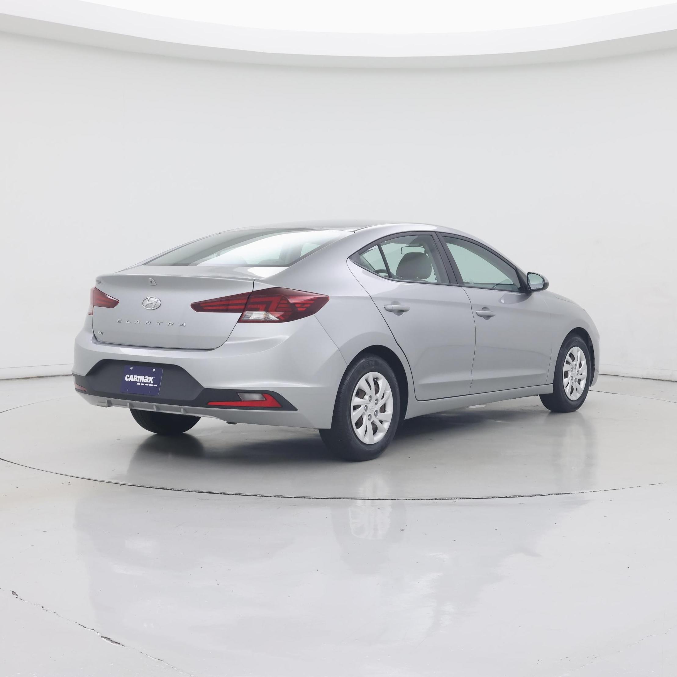 Thumbnail: 2020 Hyundai Elantra - 8