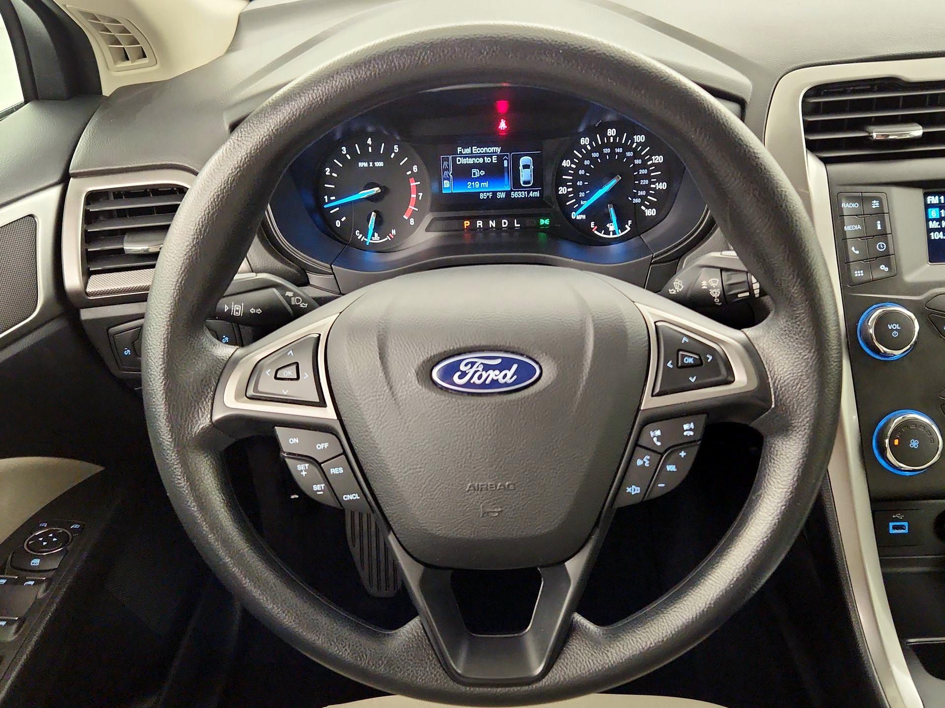 Thumbnail: 2020 Ford Fusion - 10