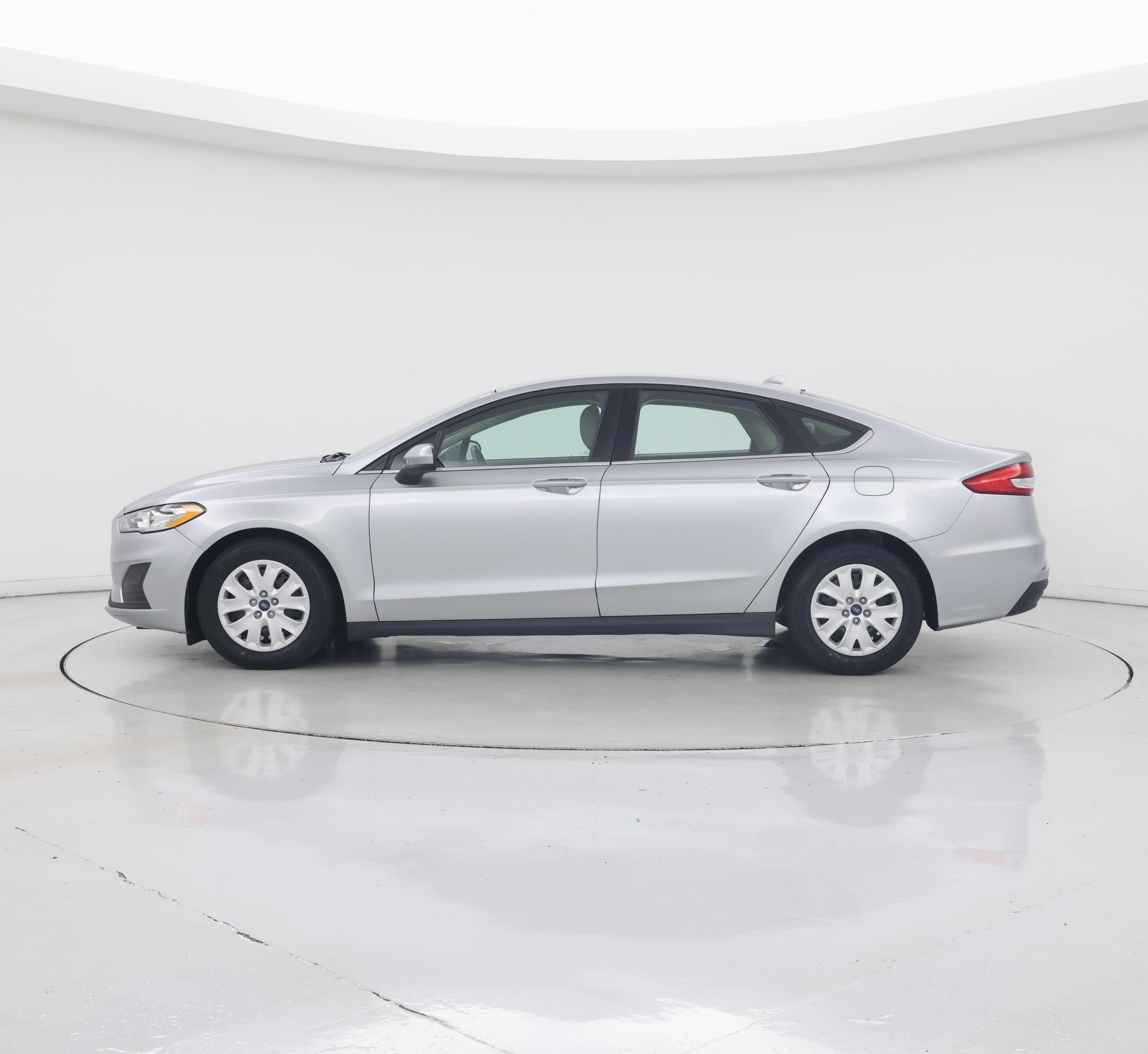 Thumbnail: 2020 Ford Fusion - 3