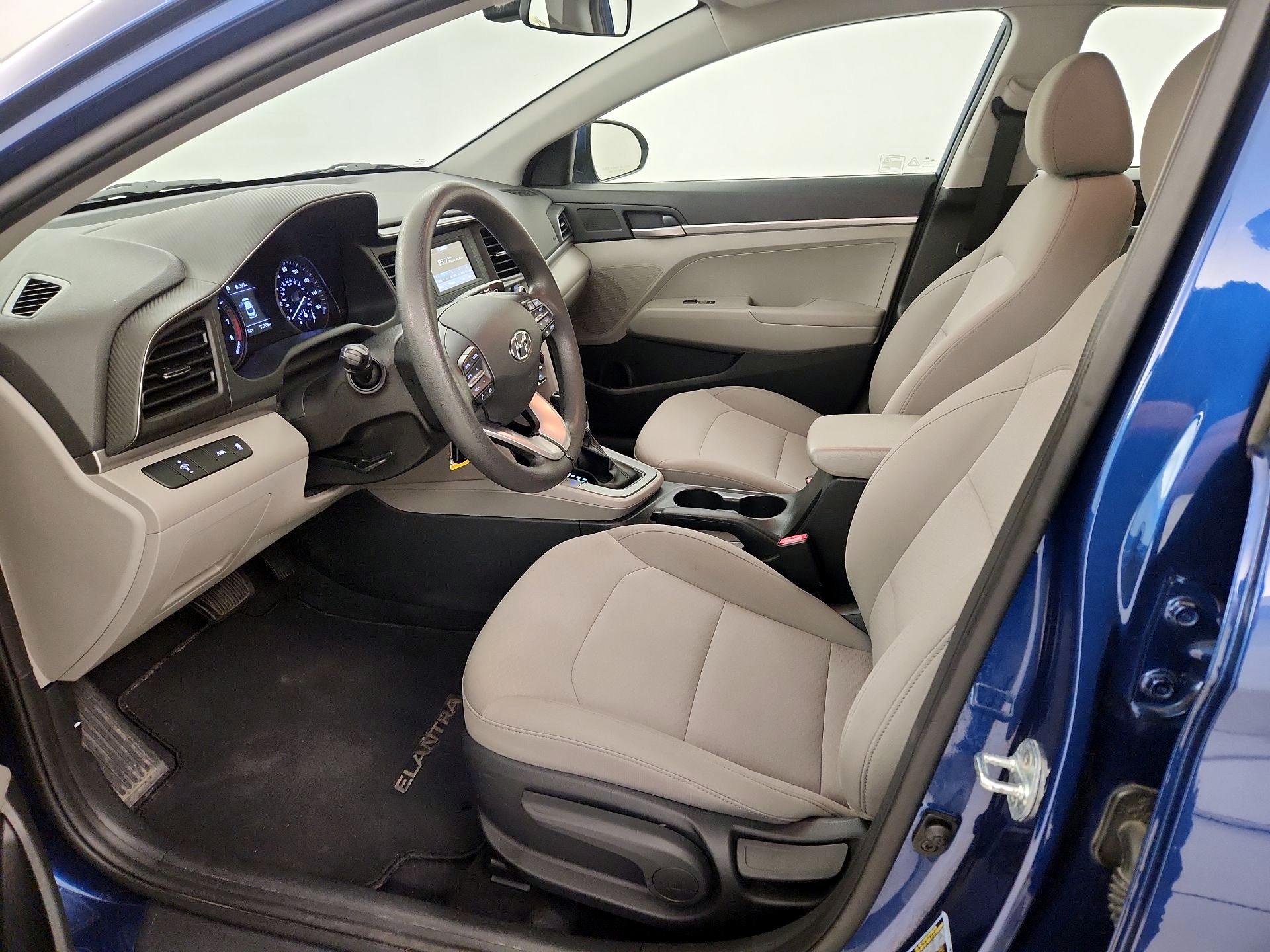 Thumbnail: 2020 Hyundai Elantra - 11