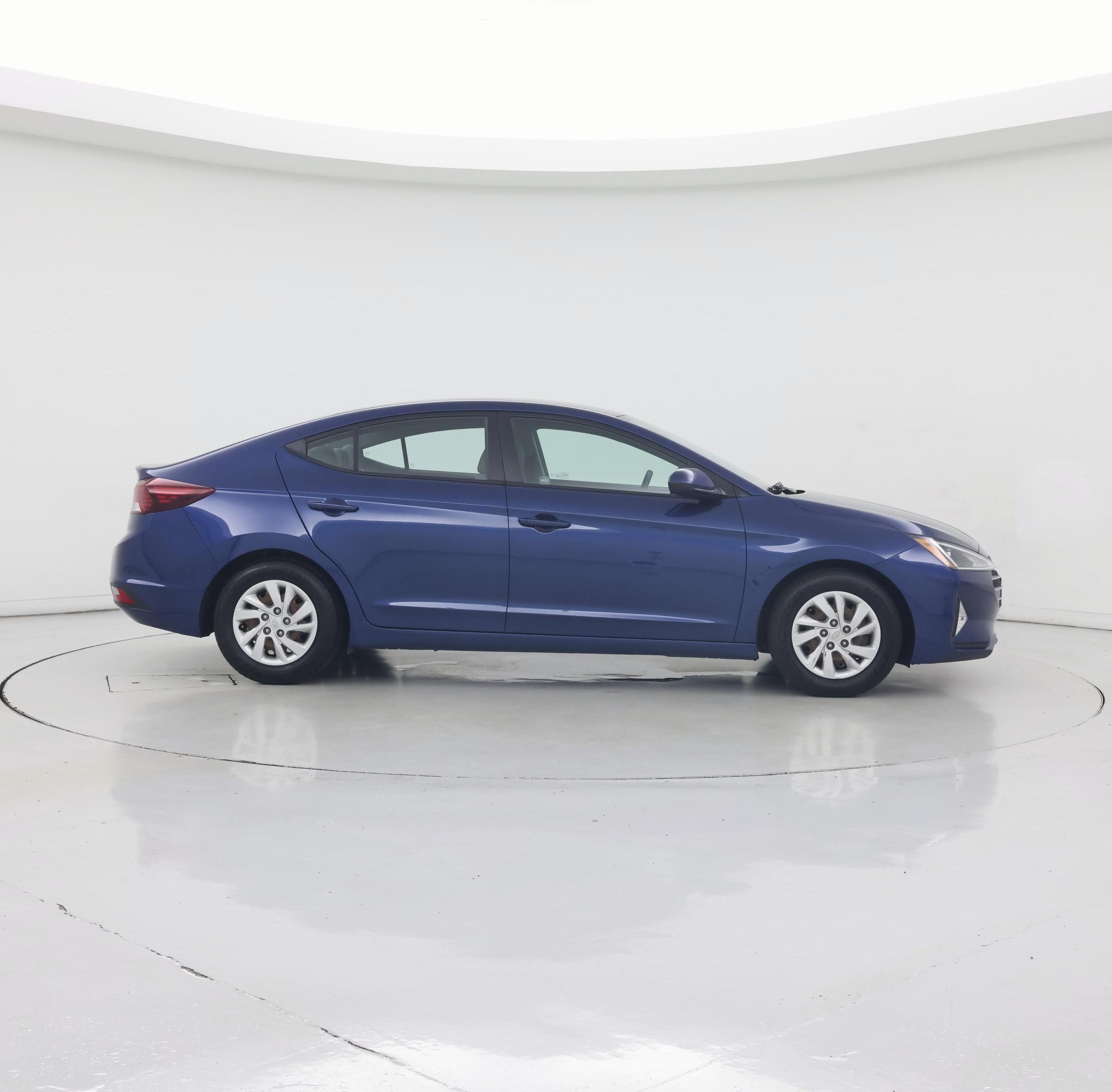 Thumbnail: 2020 Hyundai Elantra - 7
