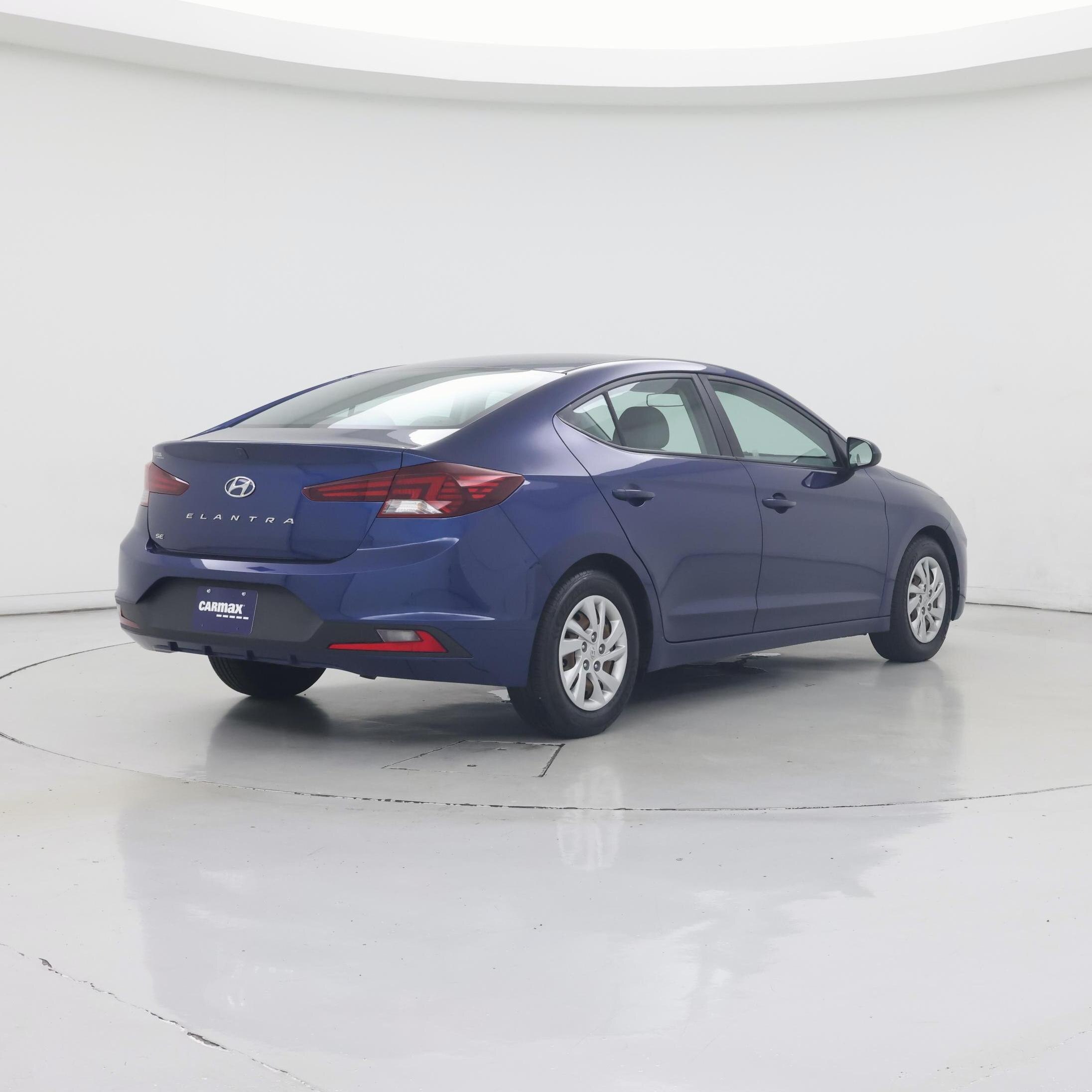 Thumbnail: 2020 Hyundai Elantra - 8