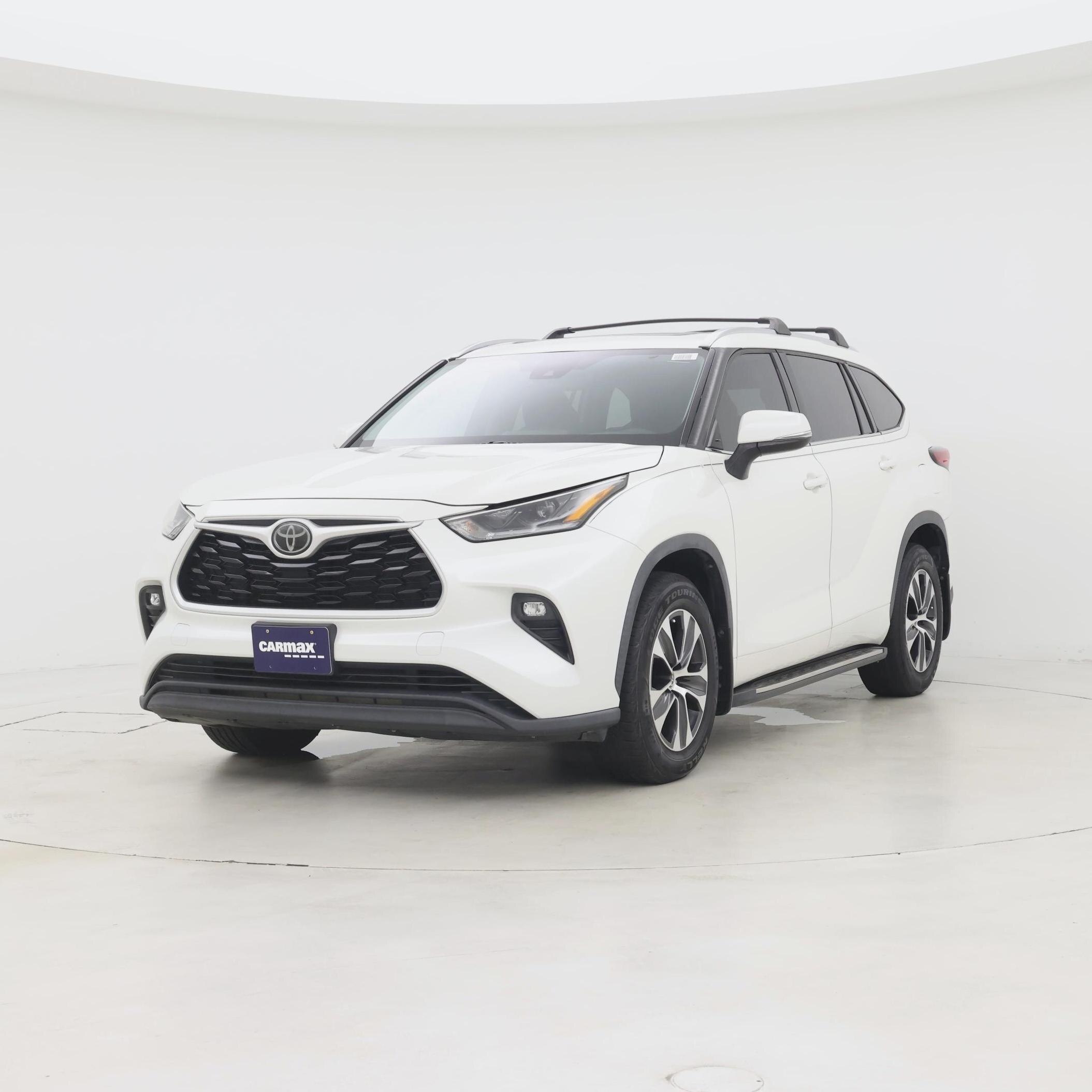 Thumbnail: 2021 Toyota Highlander - 4