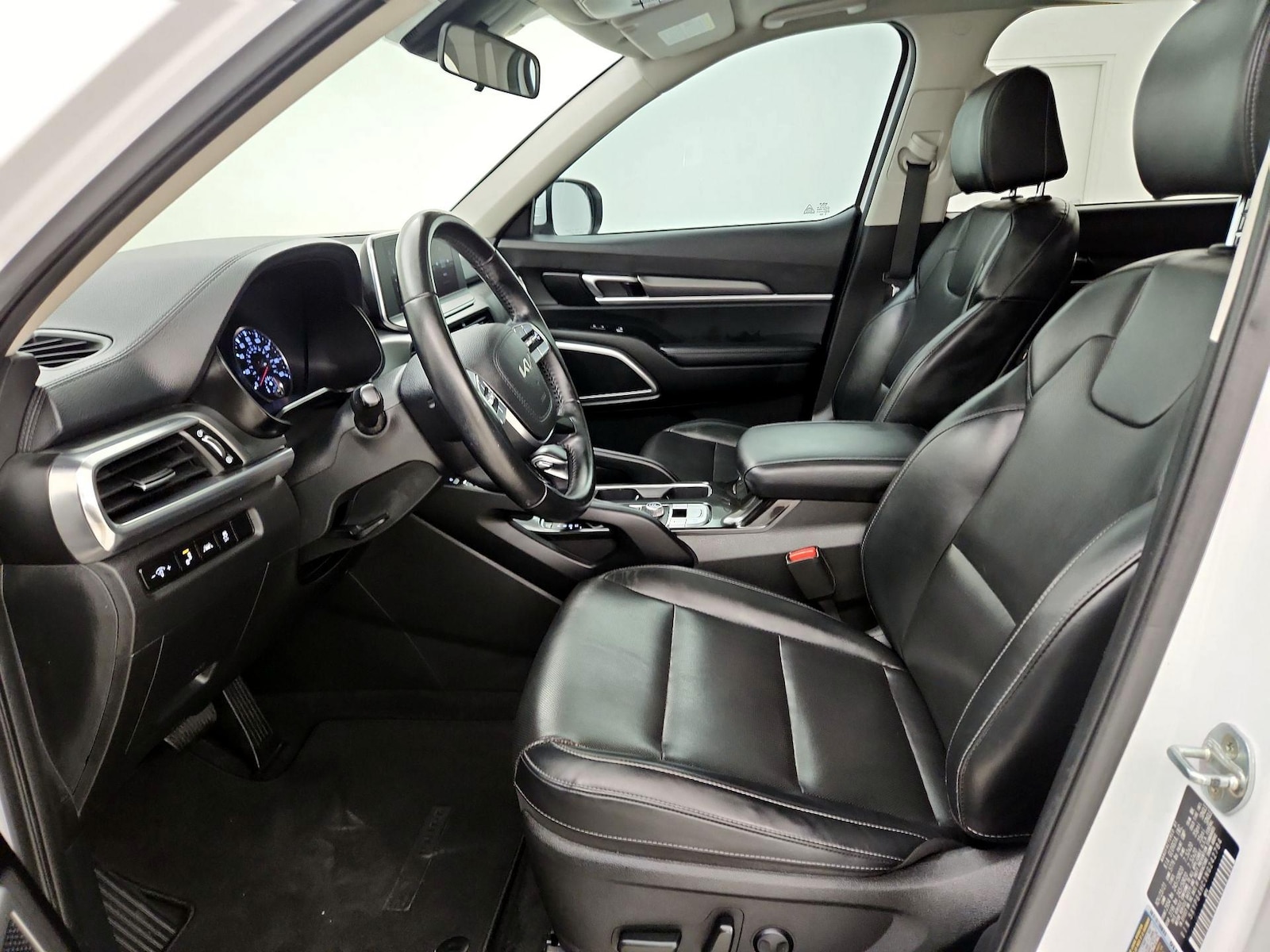 2022 Kia Telluride S - Photo 12