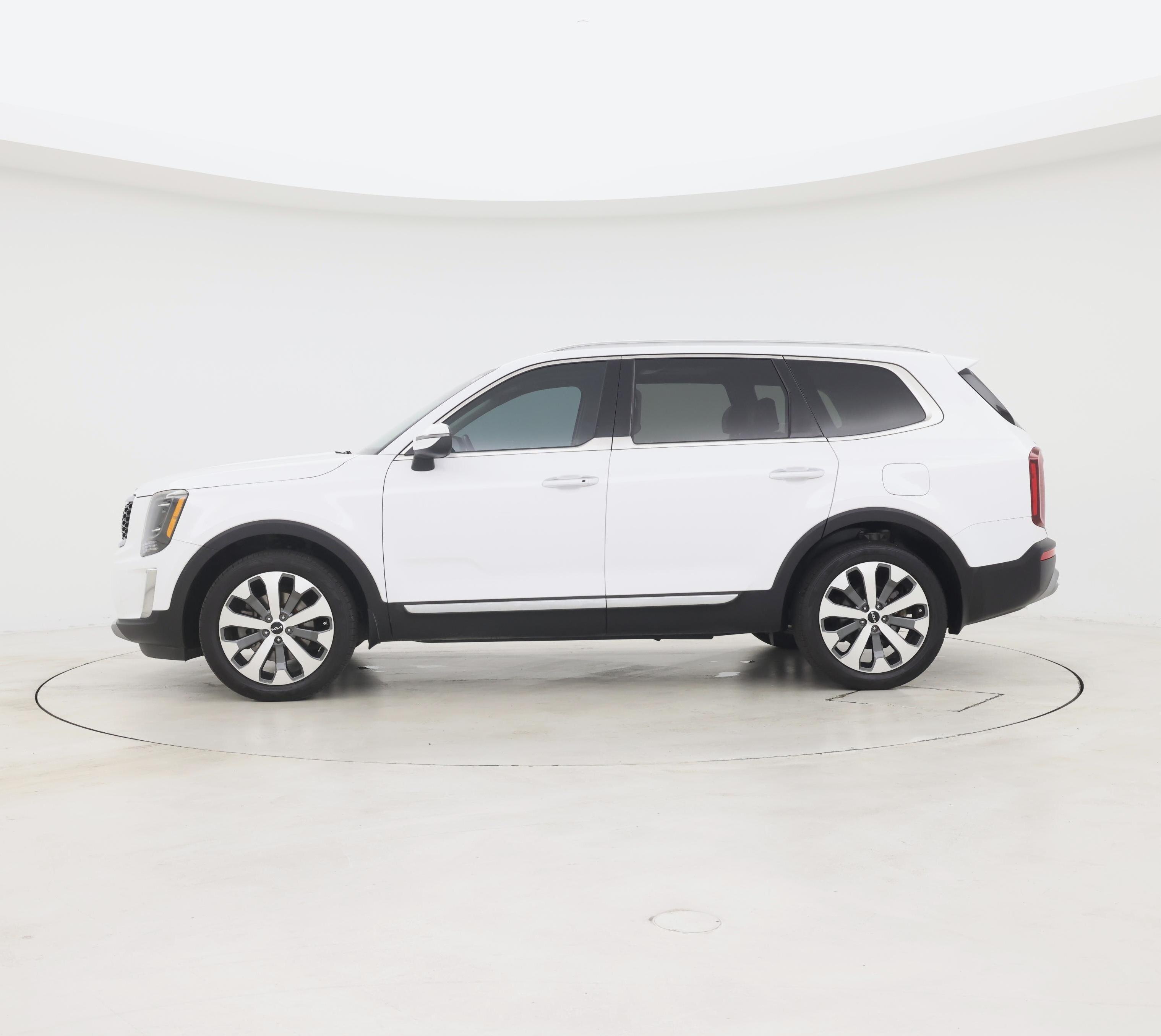 Thumbnail: 2022 Kia Telluride - 3