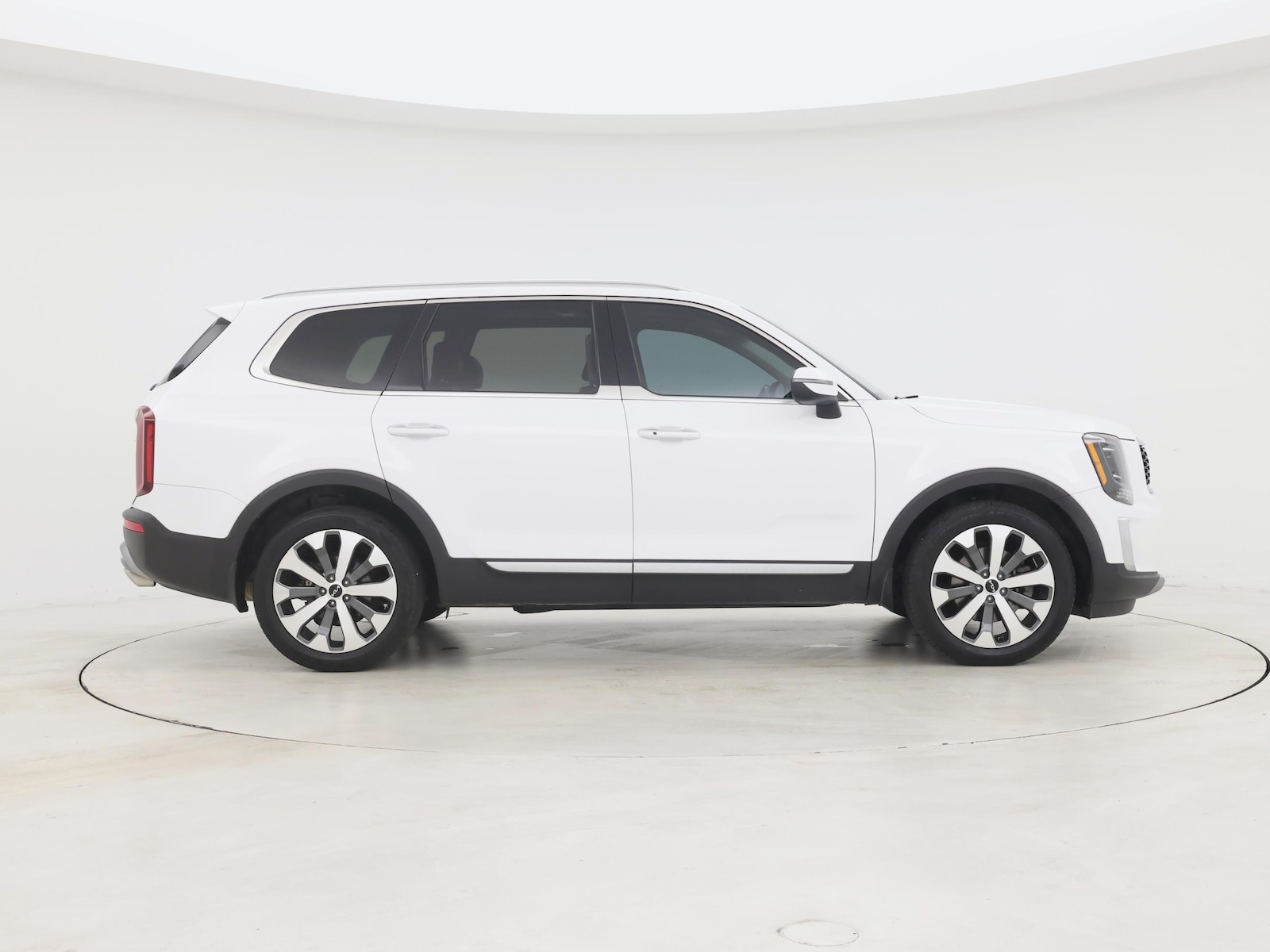 2022 Kia Telluride S - Photo 8