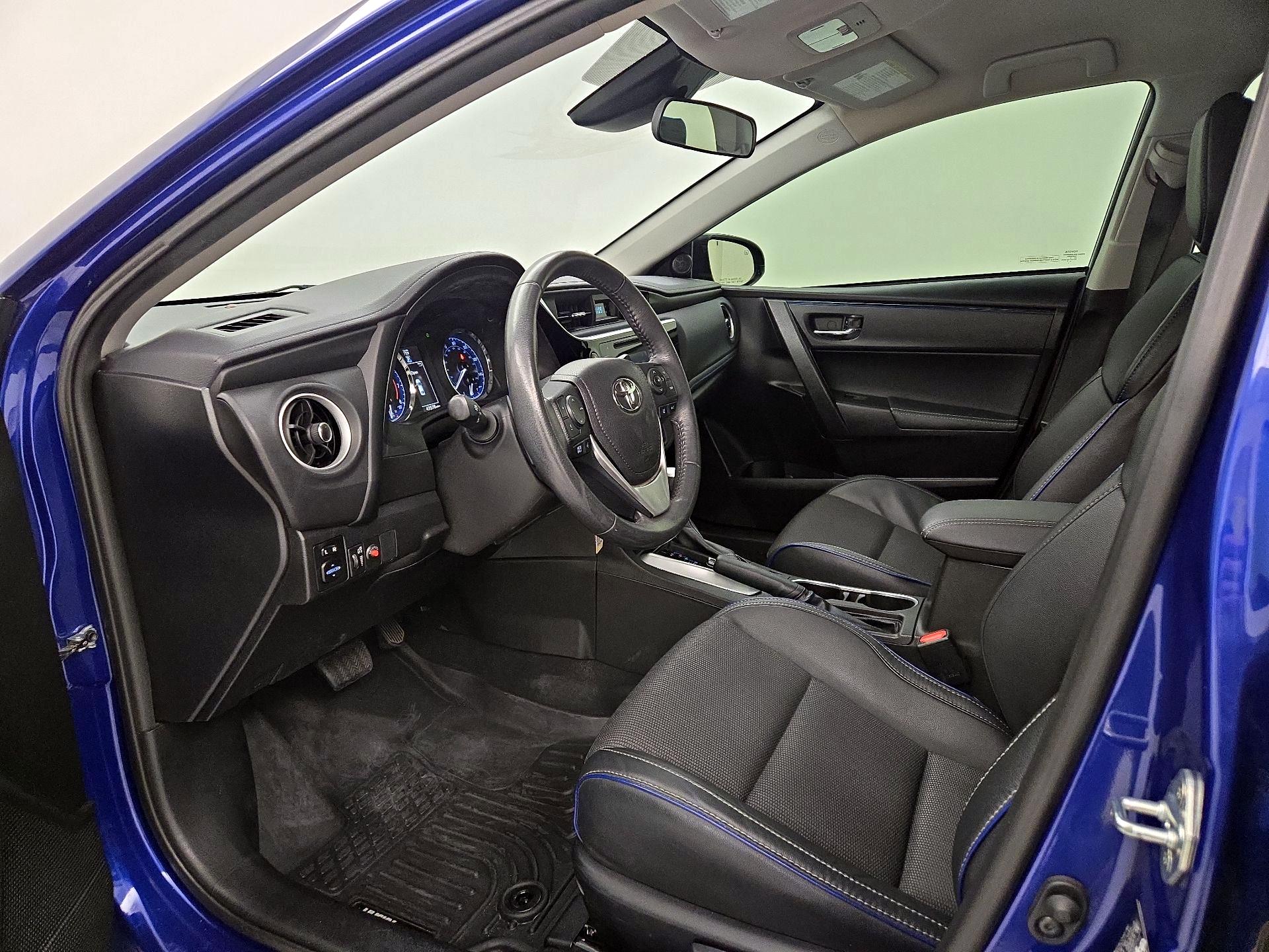 Thumbnail: 2017 Toyota Corolla - 11