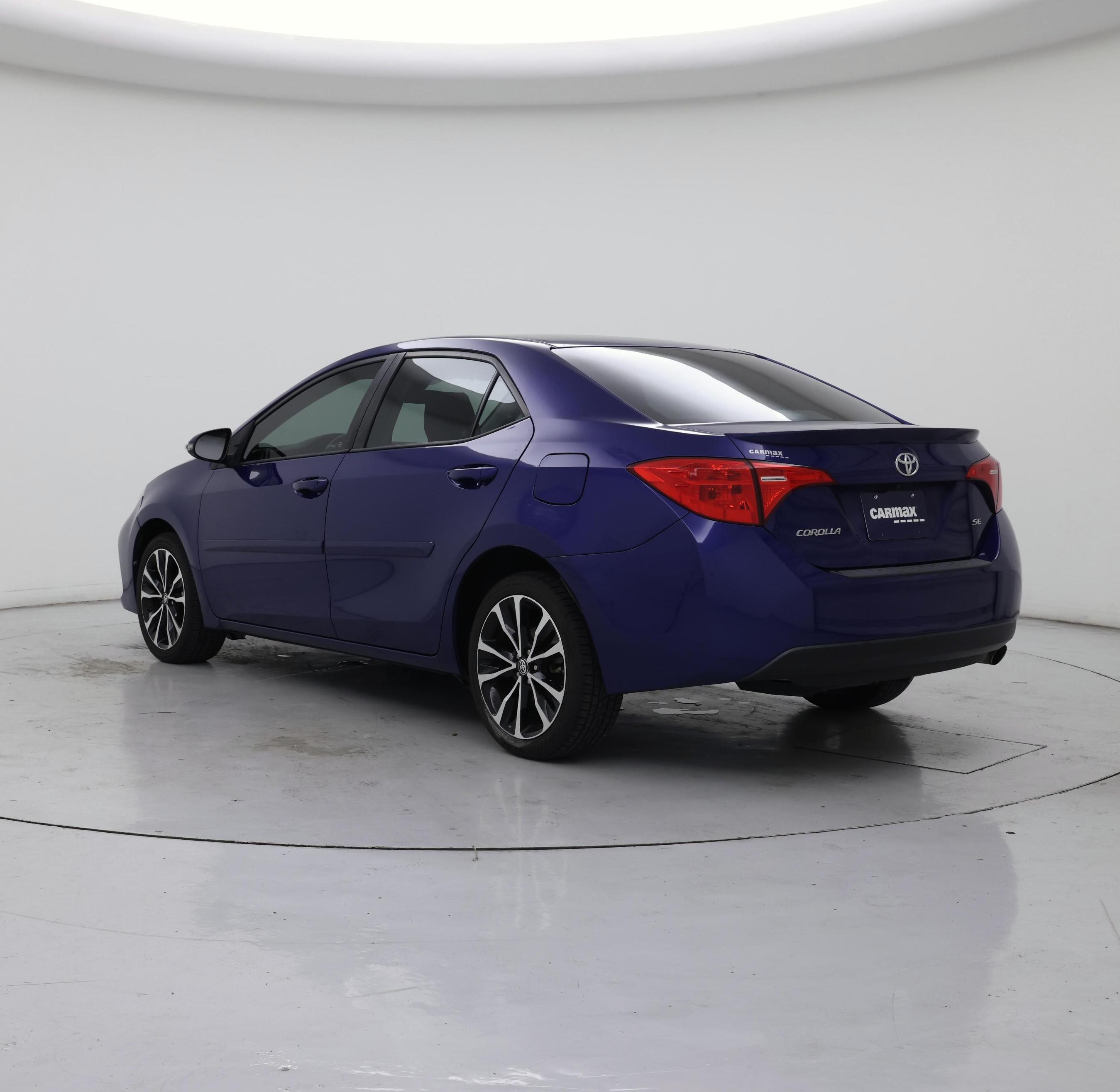 Thumbnail: 2017 Toyota Corolla - 2