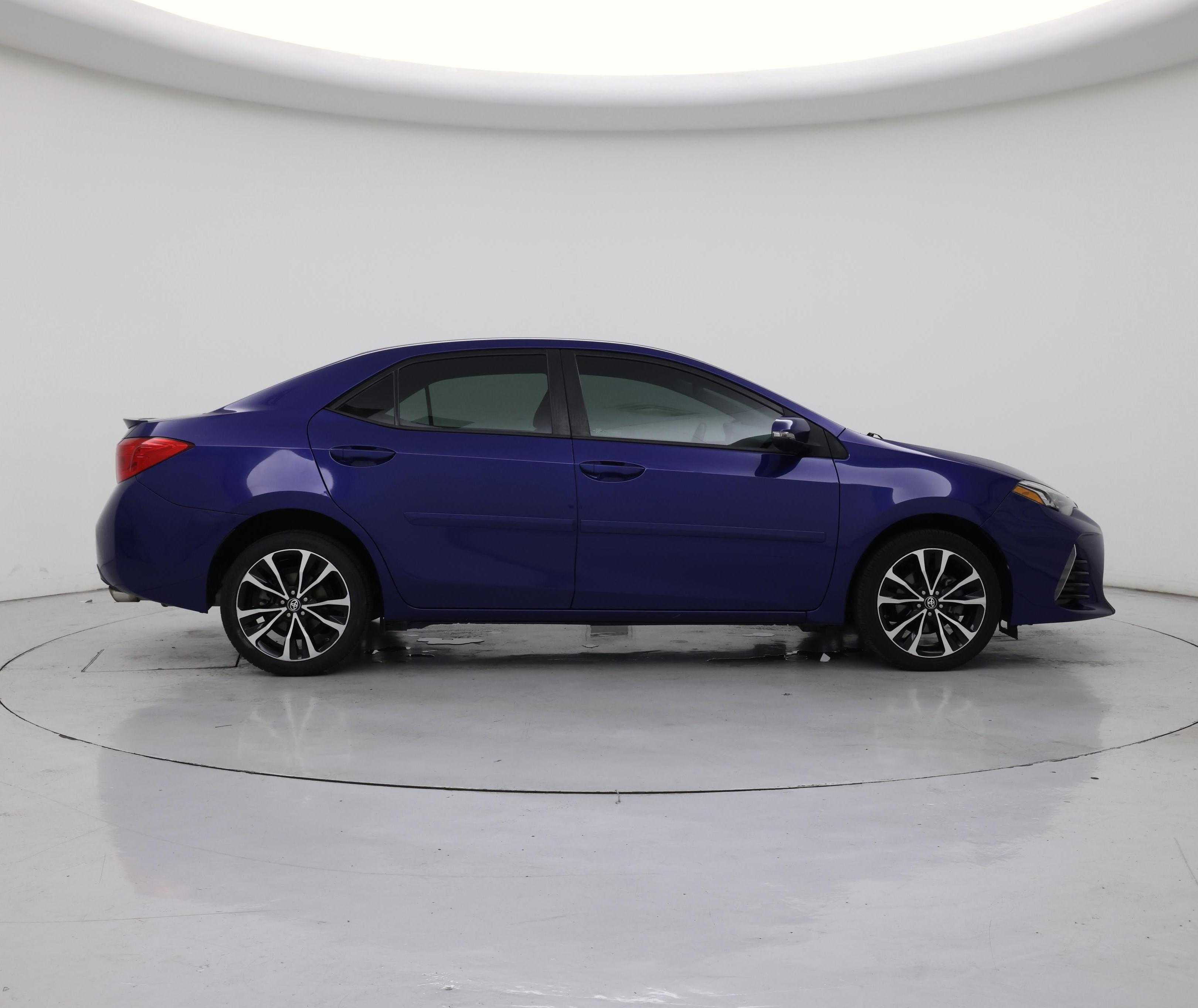 Thumbnail: 2017 Toyota Corolla - 7