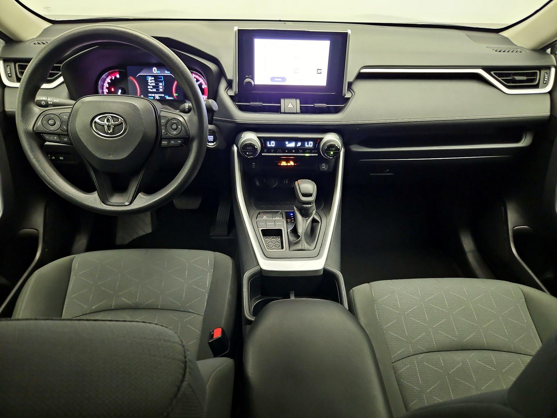 Thumbnail: 2025 Toyota RAV4 - 9