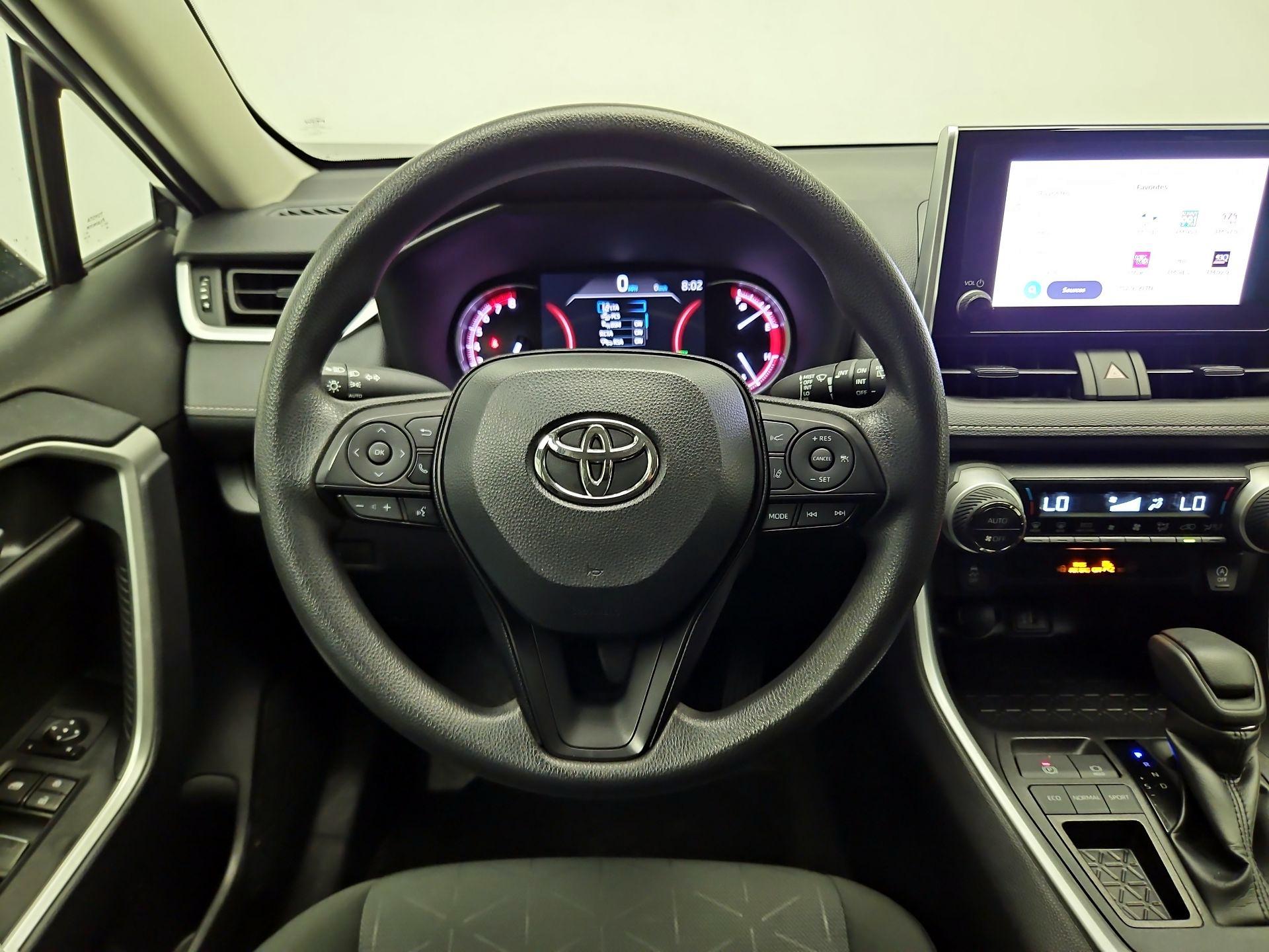 Thumbnail: 2025 Toyota RAV4 - 10