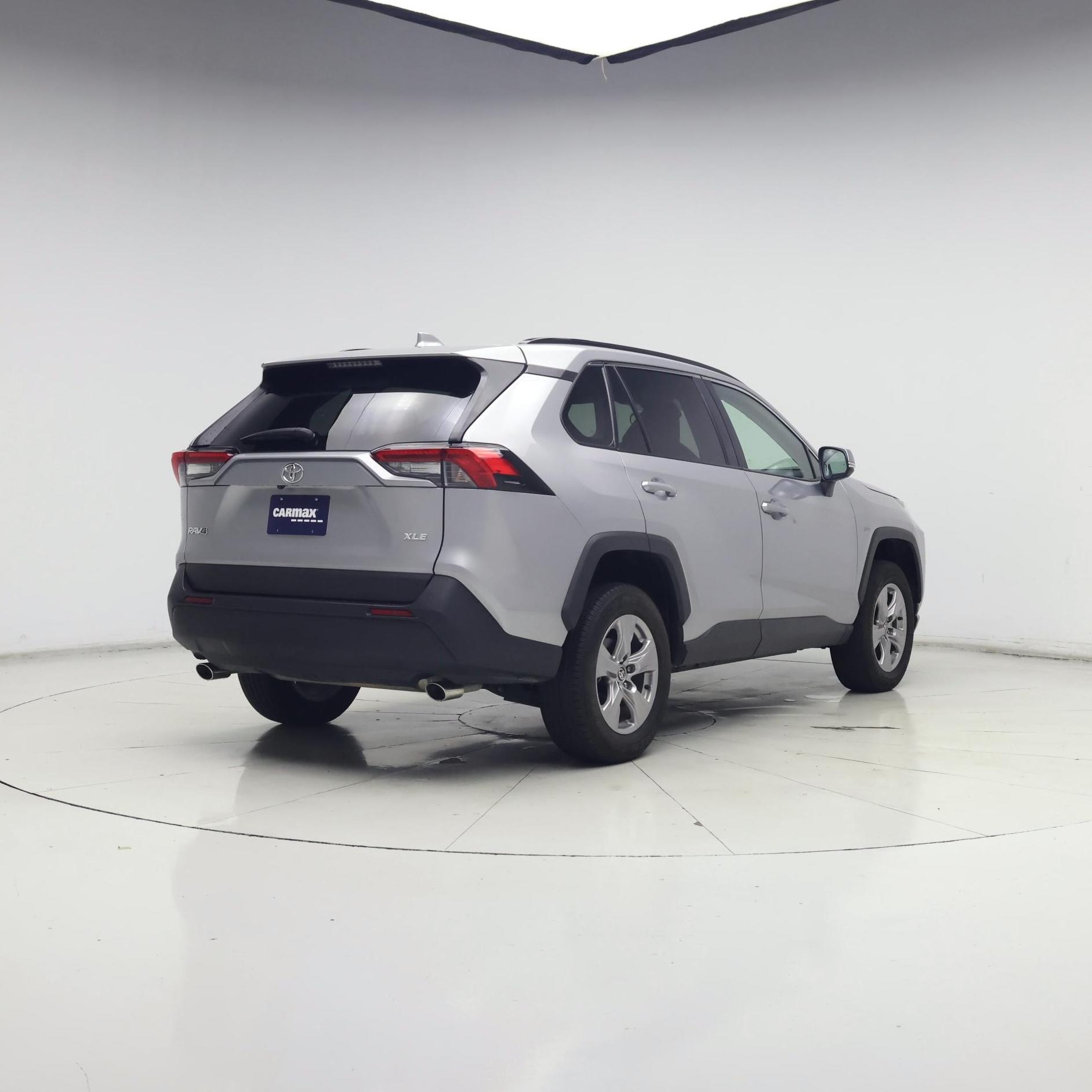 Thumbnail: 2025 Toyota RAV4 - 8