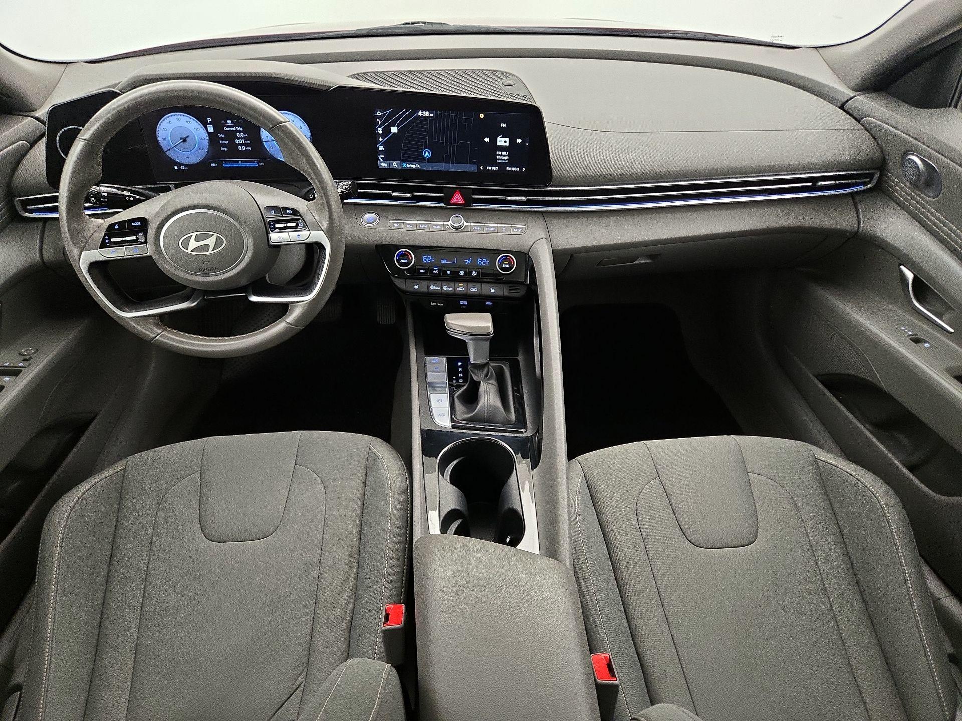 Thumbnail: 2025 Hyundai Elantra - 9