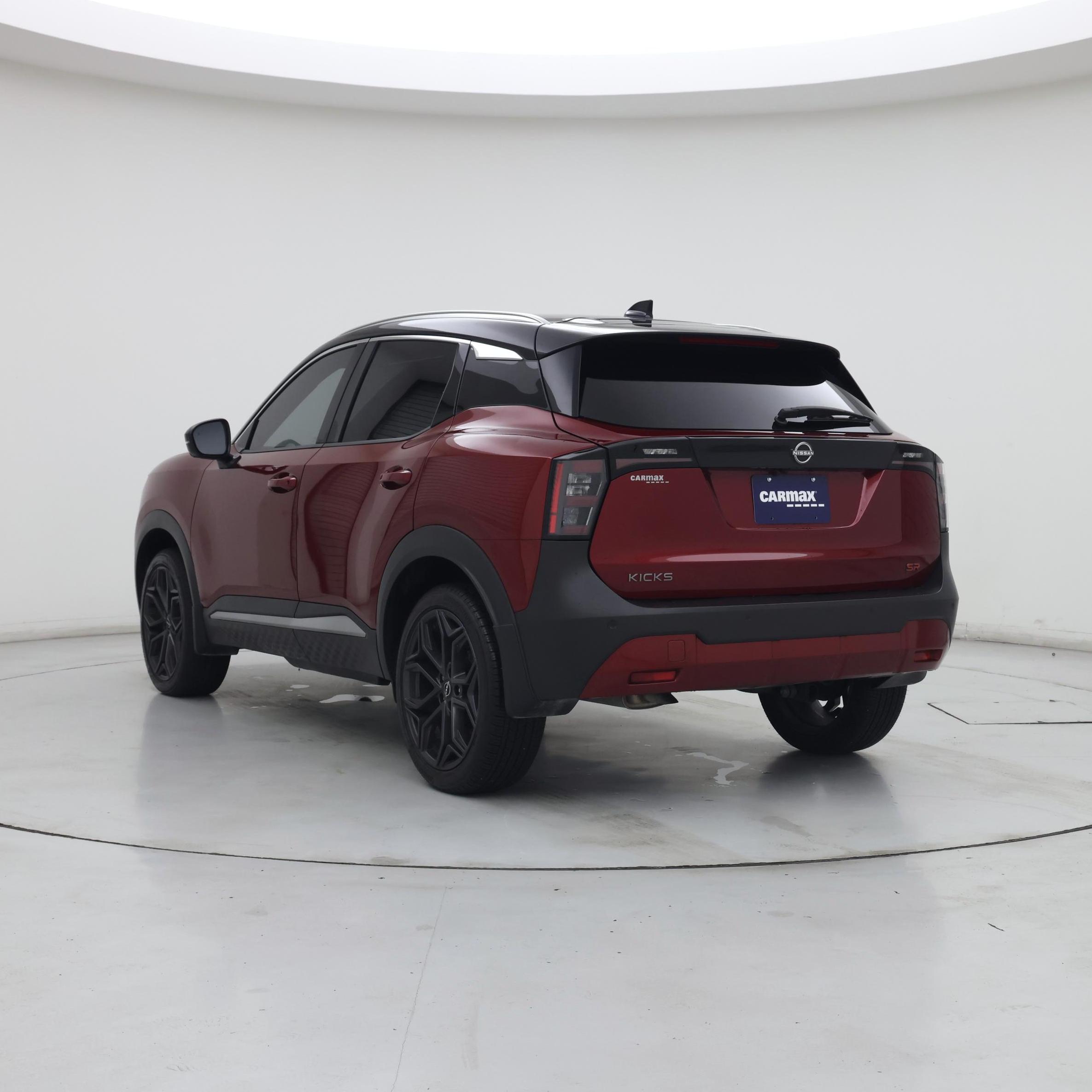 Thumbnail: 2025 Nissan Kicks - 2