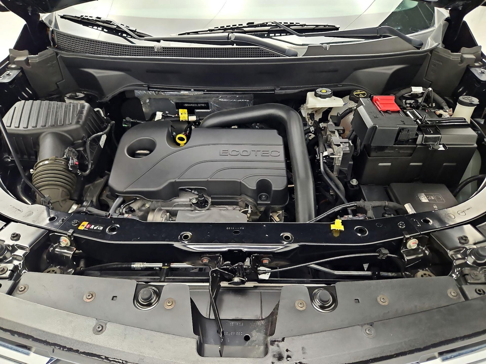 2025 Chevrolet Equinox LT - Photo 23