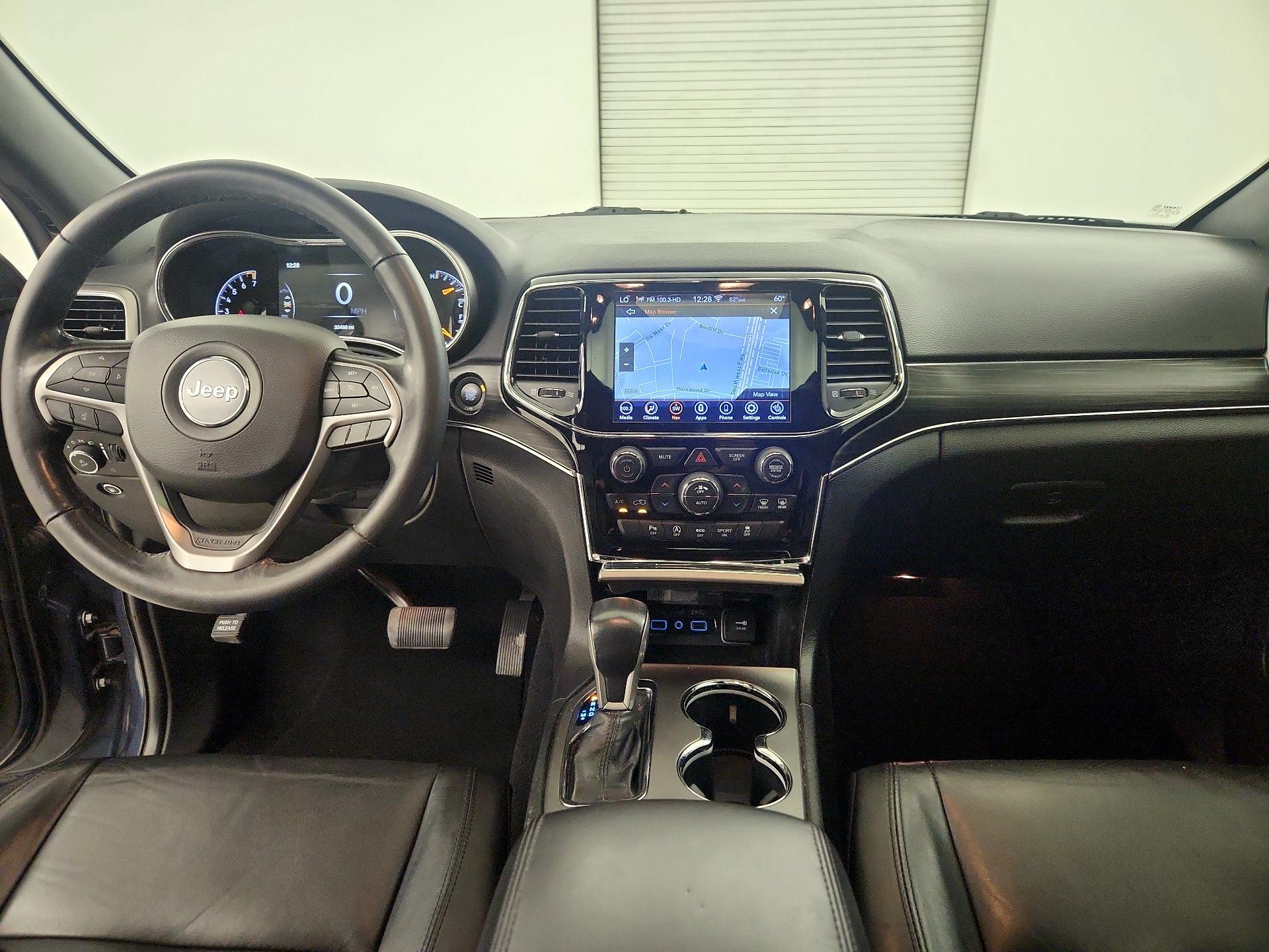Thumbnail: 2020 Jeep Grand Cherokee - 9