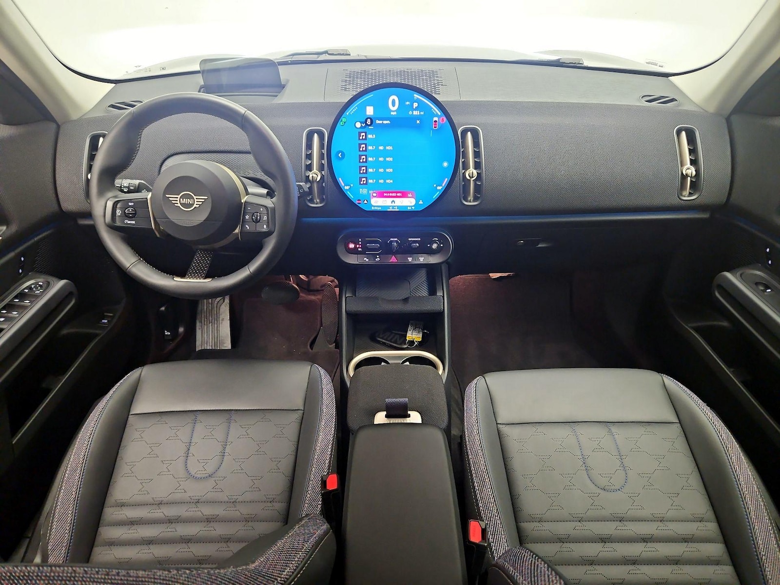 2025 MINI Countryman S - Photo 10