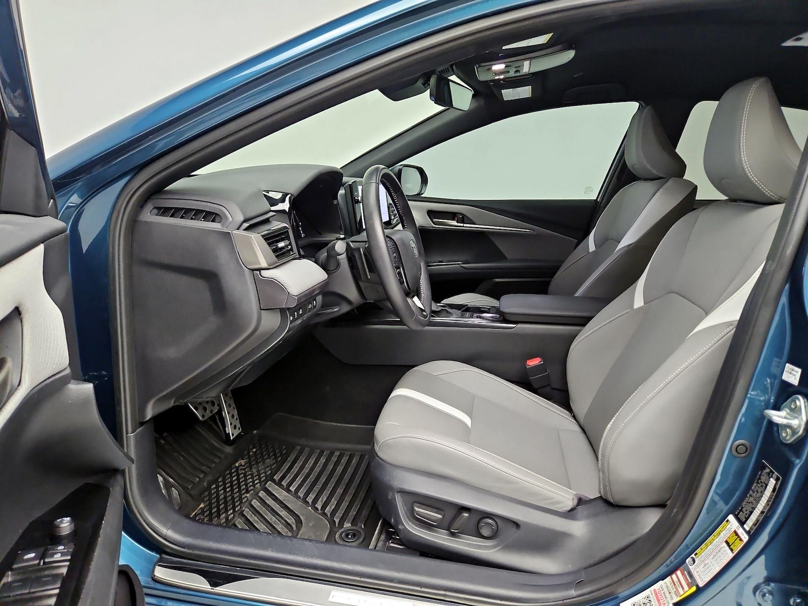 Power Seat(s) & Side Airbags