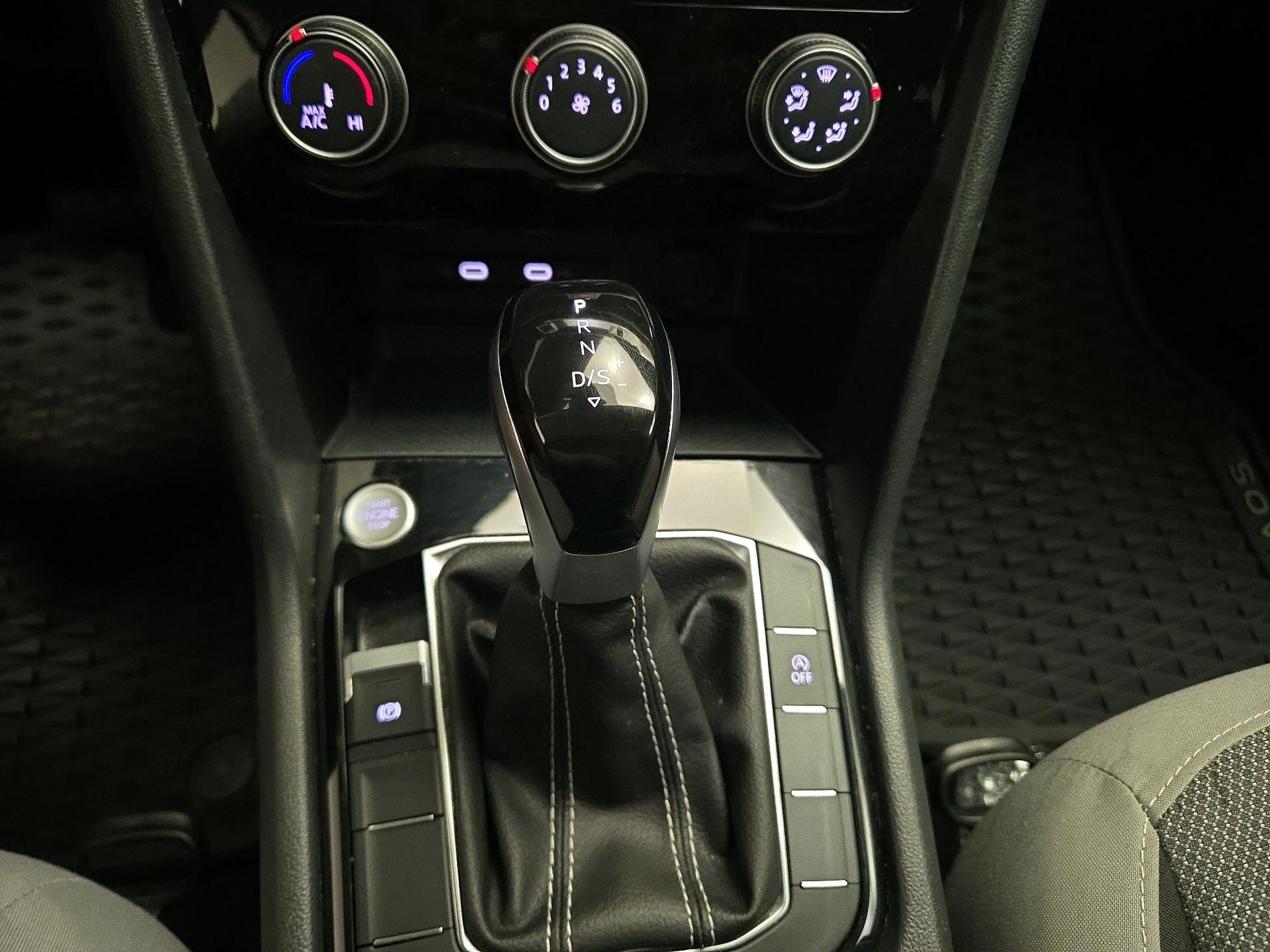 Thumbnail: 2024 Volkswagen Taos - 17
