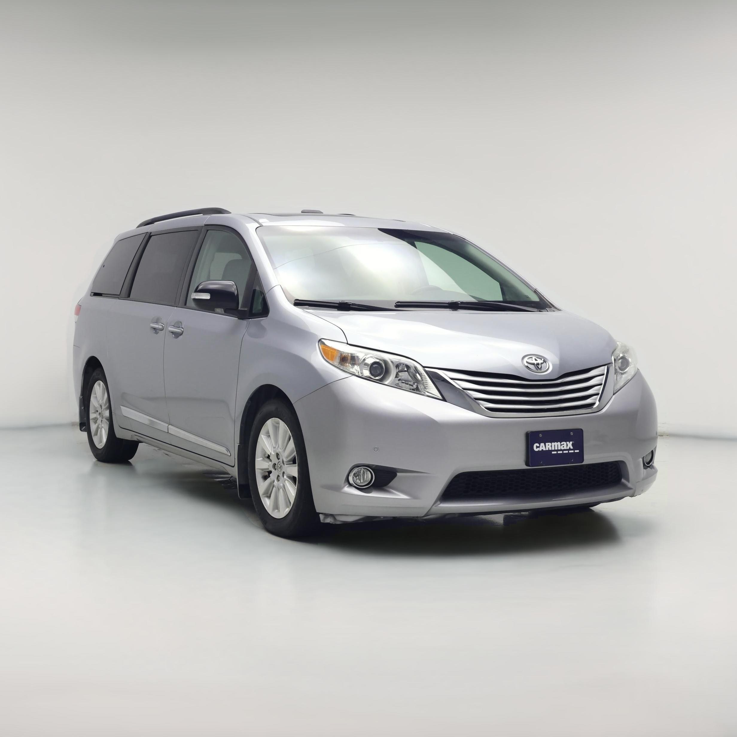 Thumbnail: 2014 Toyota Sienna - 1
